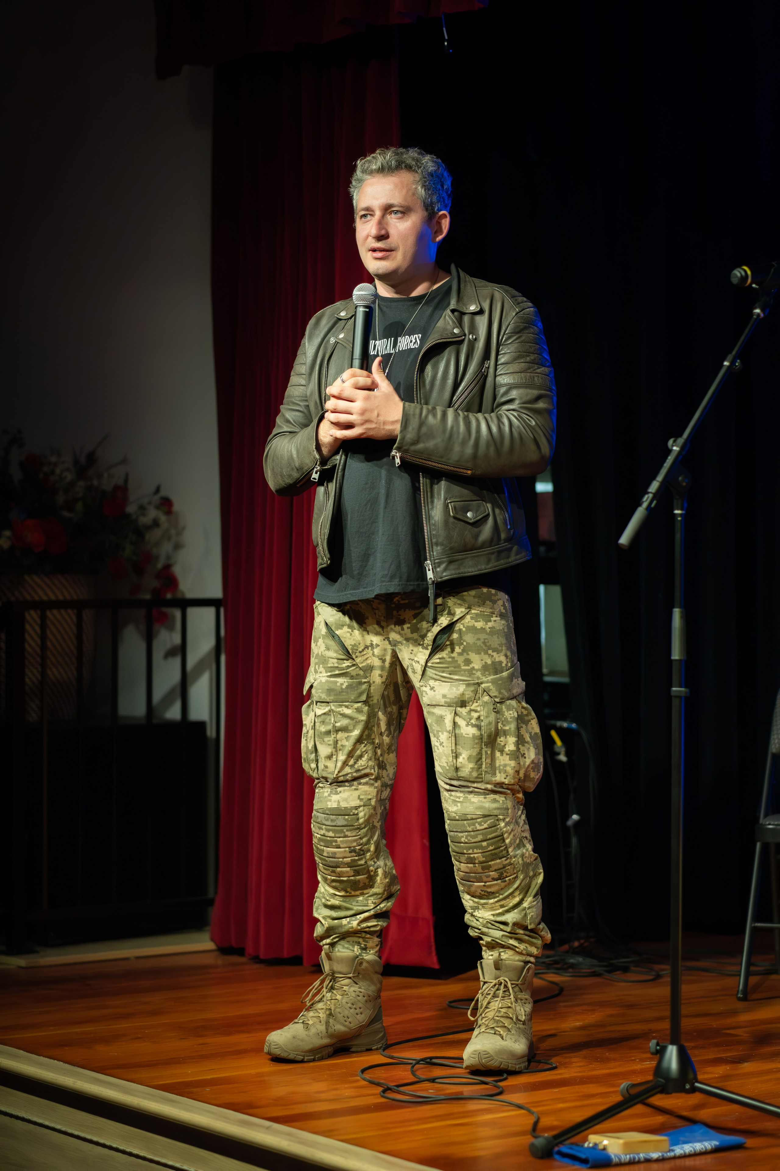 FROM THE UKRAINIAN FRONTLINE WITH THANKS. Reportage concert portrait photography in the San Francisco Bay Area