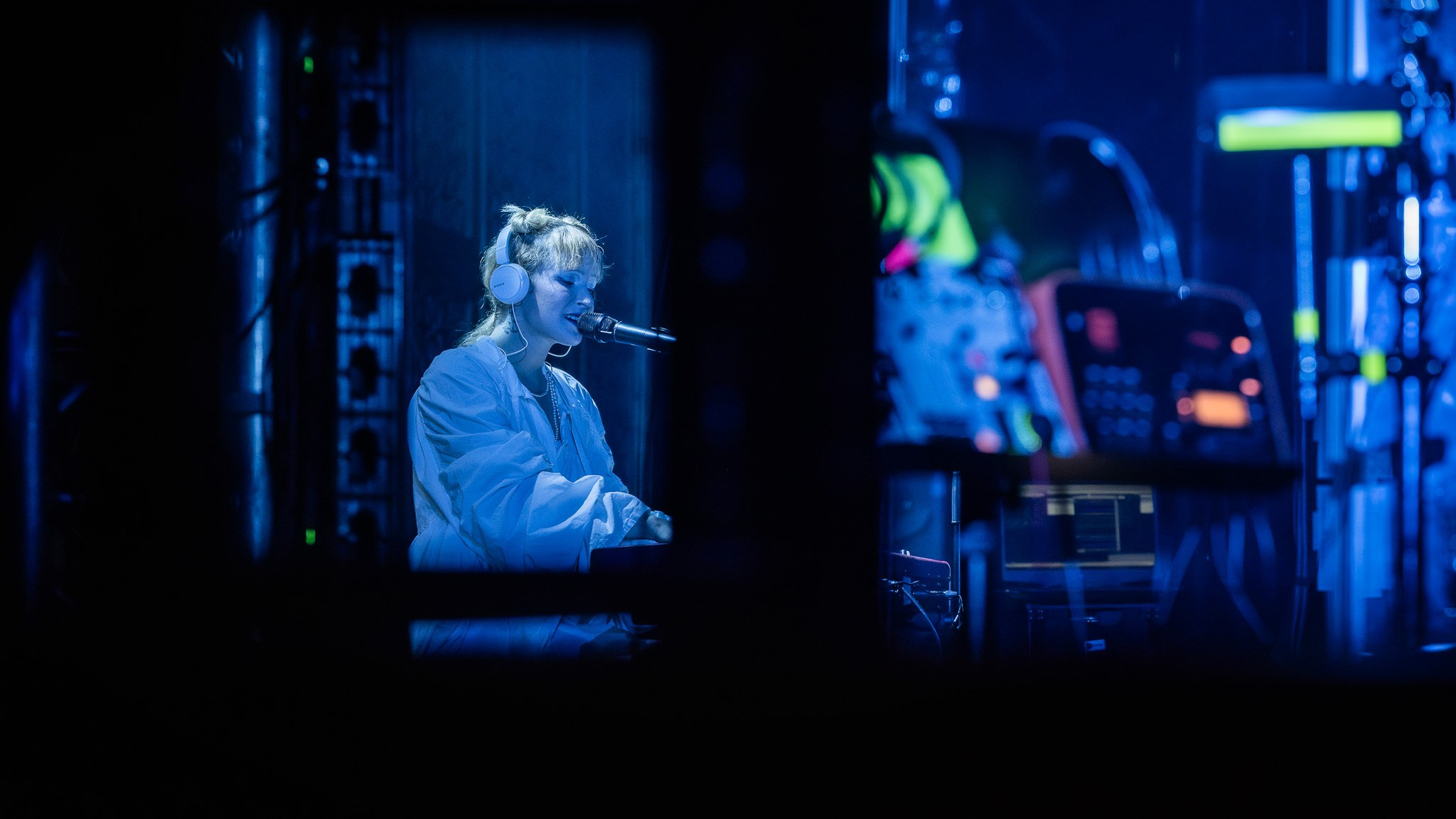 MONETOCHKA / 2026. Reportage concert portrait photography in the San Francisco Bay Area