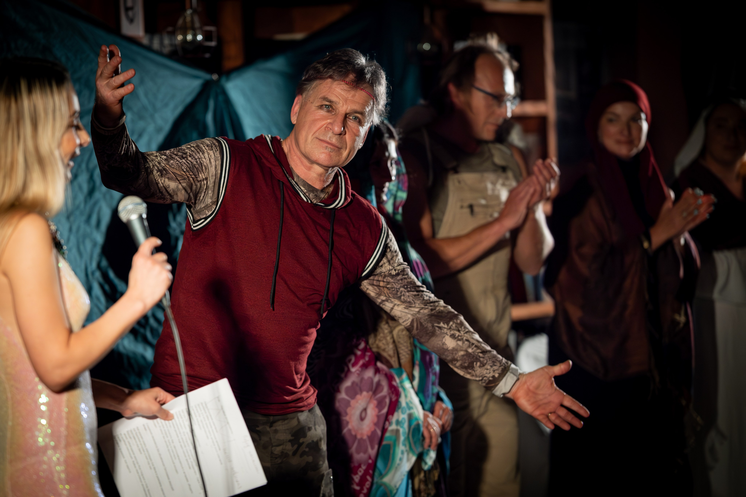 РОЖДЕСТВО / ЖЕНЯ БЕРКОВИЧ. Reportage concert portrait photography in the San Francisco Bay Area