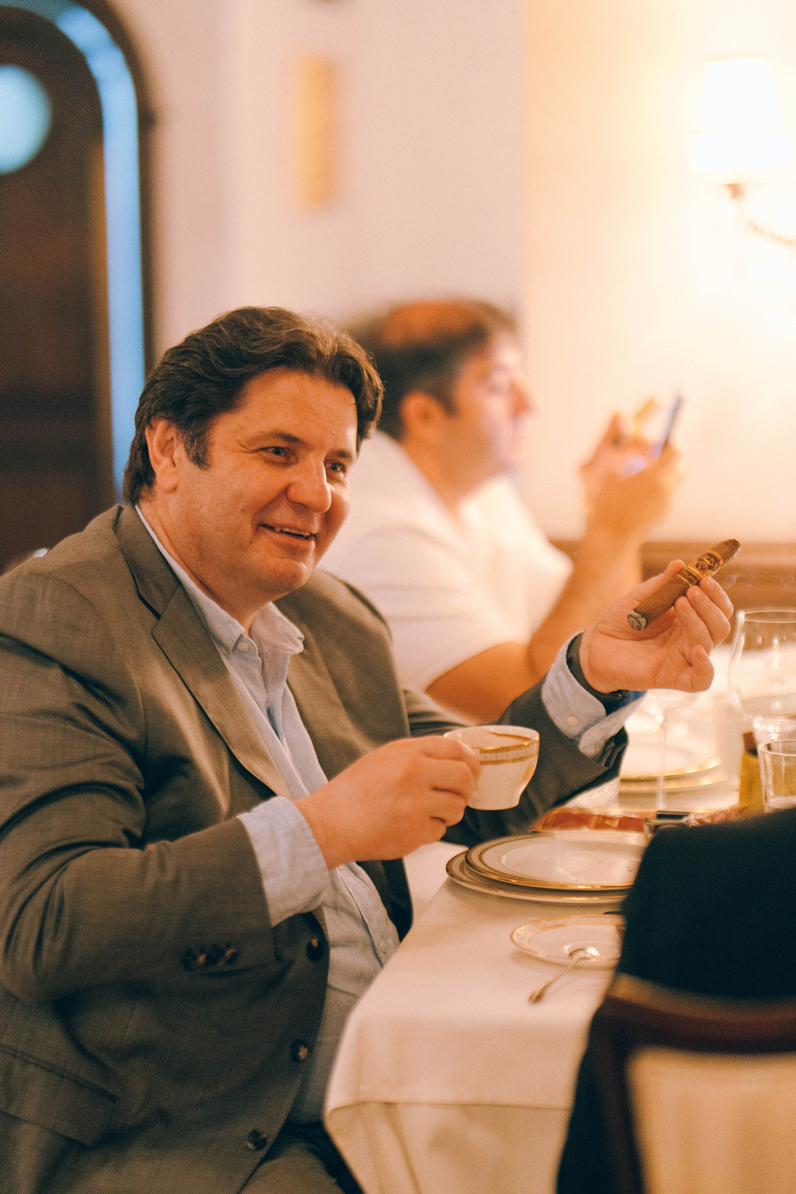 CIGAR CLUB. Wedding&Event photographer Ismail Rzayev in Baku