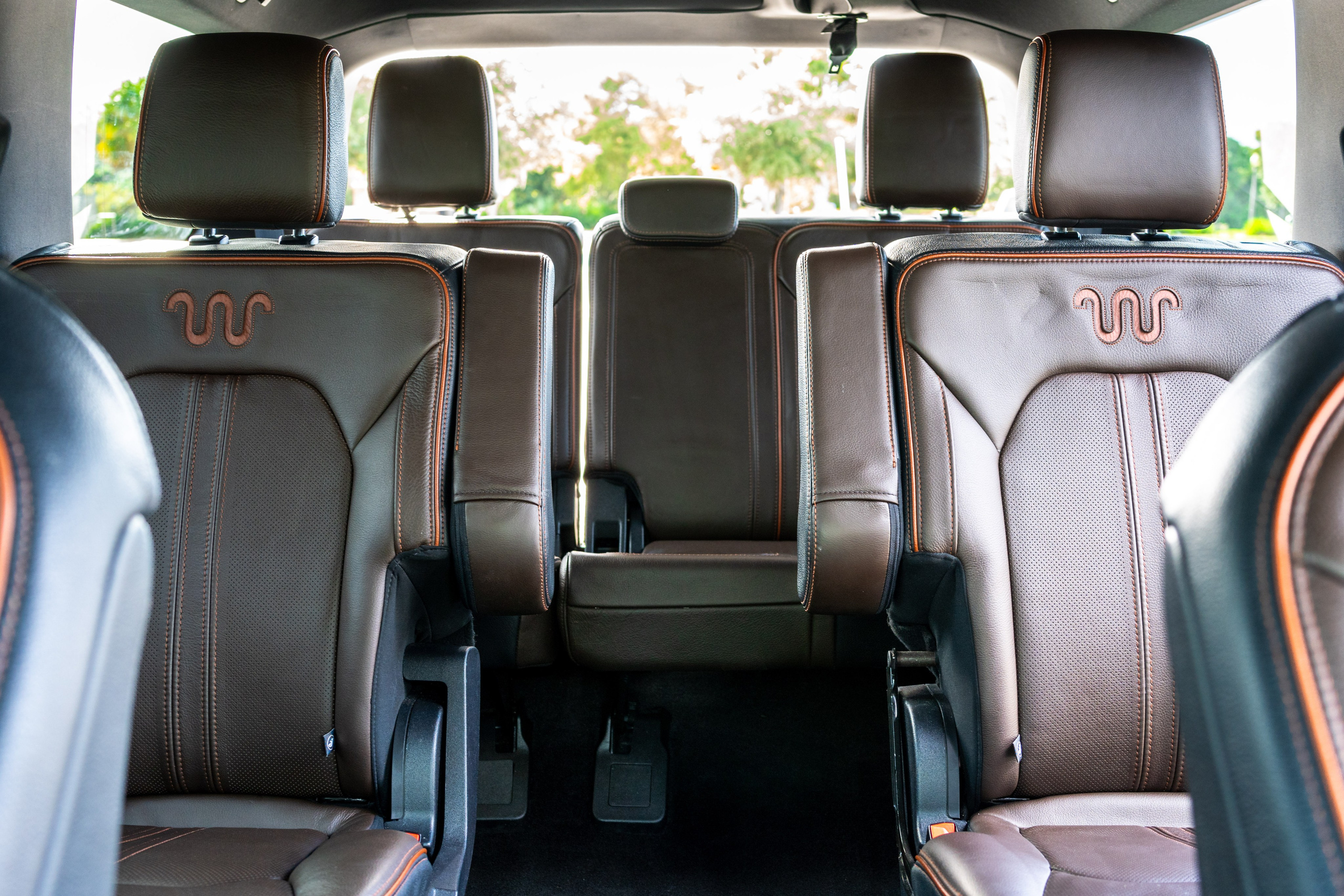 Vehical photography. Masha Kapriyanchuk a real estate photographer