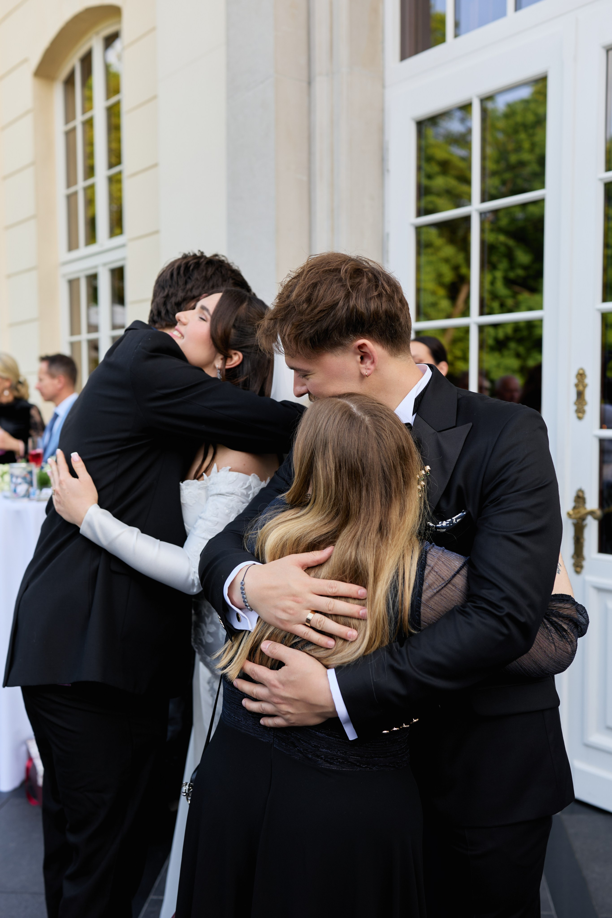 Wiktoria & Kacper. Pałac Goetz. Fotograf ślubny i rodzinny w Krakowie Yana Klymova