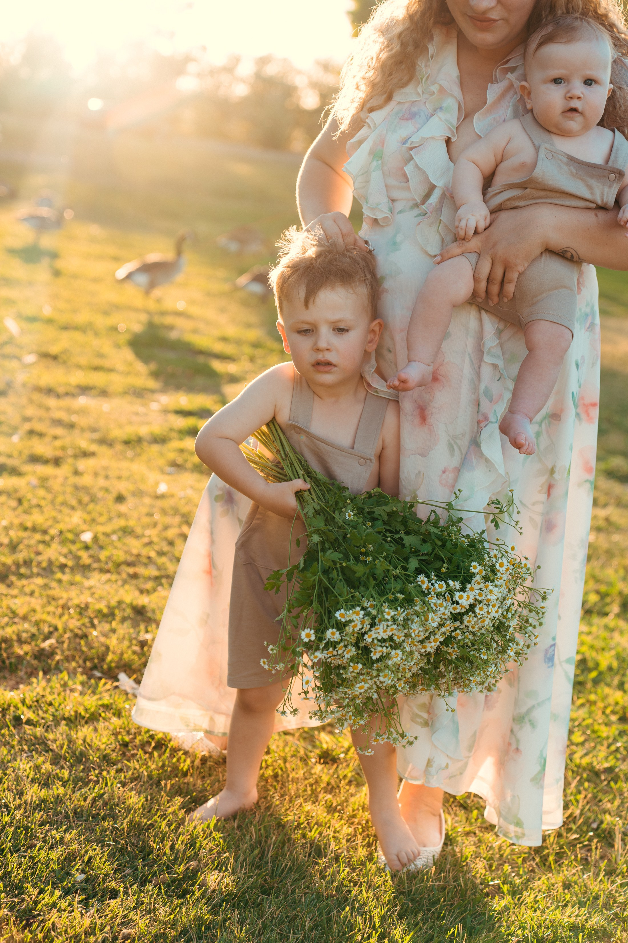 Yulya, Robert&Gordey. Wedding & elopement photographer Viktoriya Kravtsov. Las Vegas