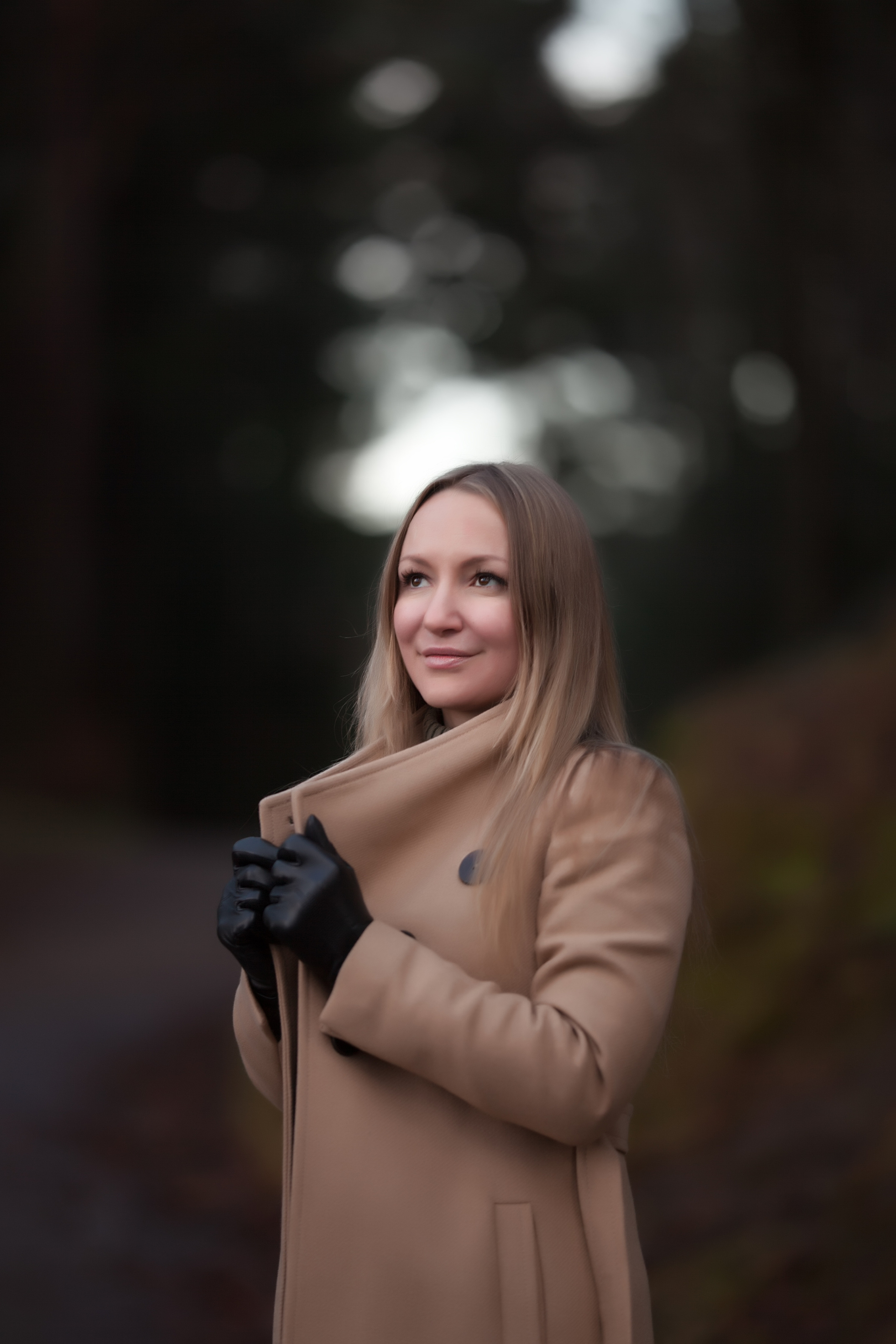 Marina and nude tones. Family and real state photographer in Haugesund Dina Vikra