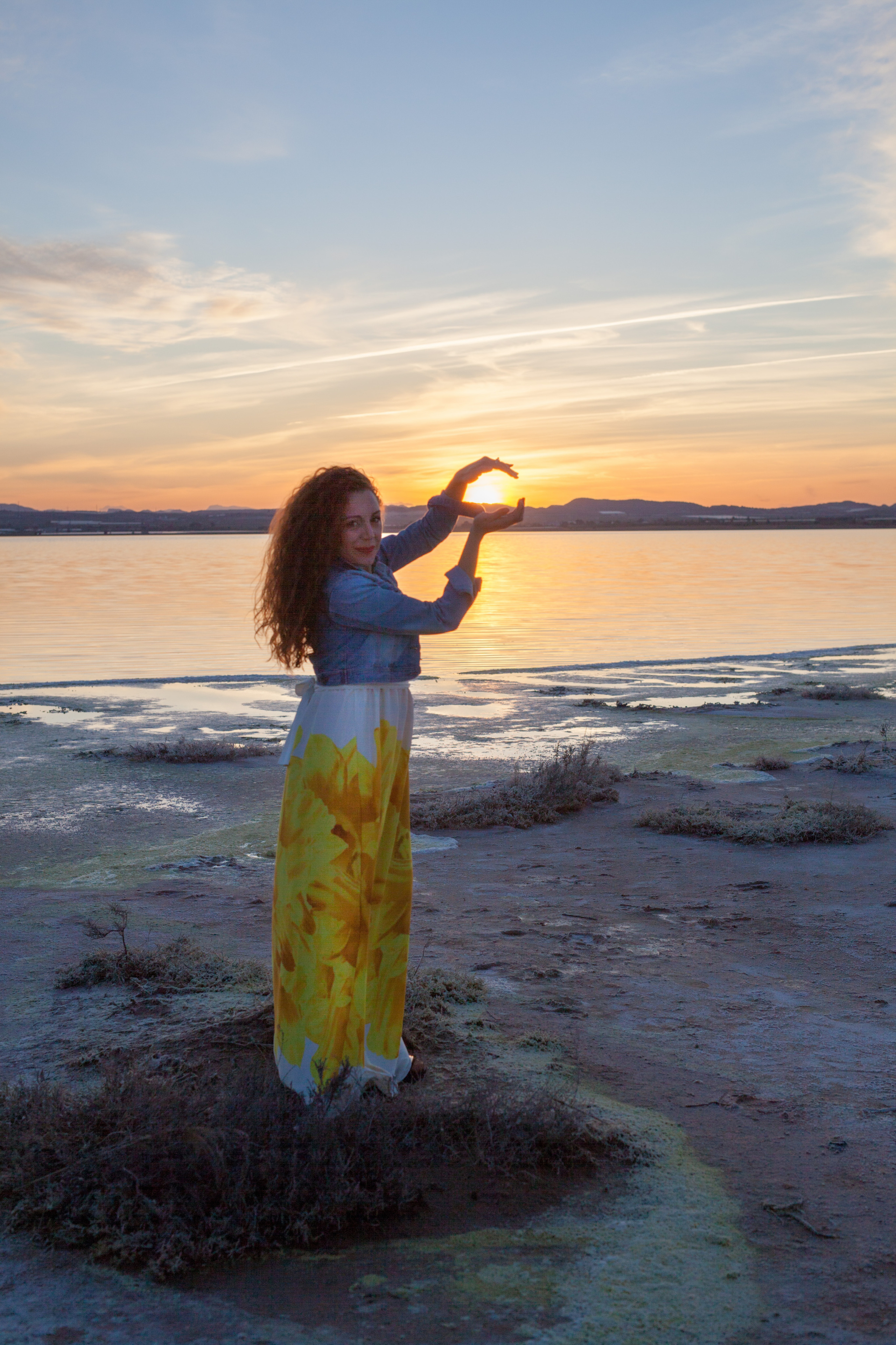 On the lake. Family and real state photographer in Haugesund Dina Vikra