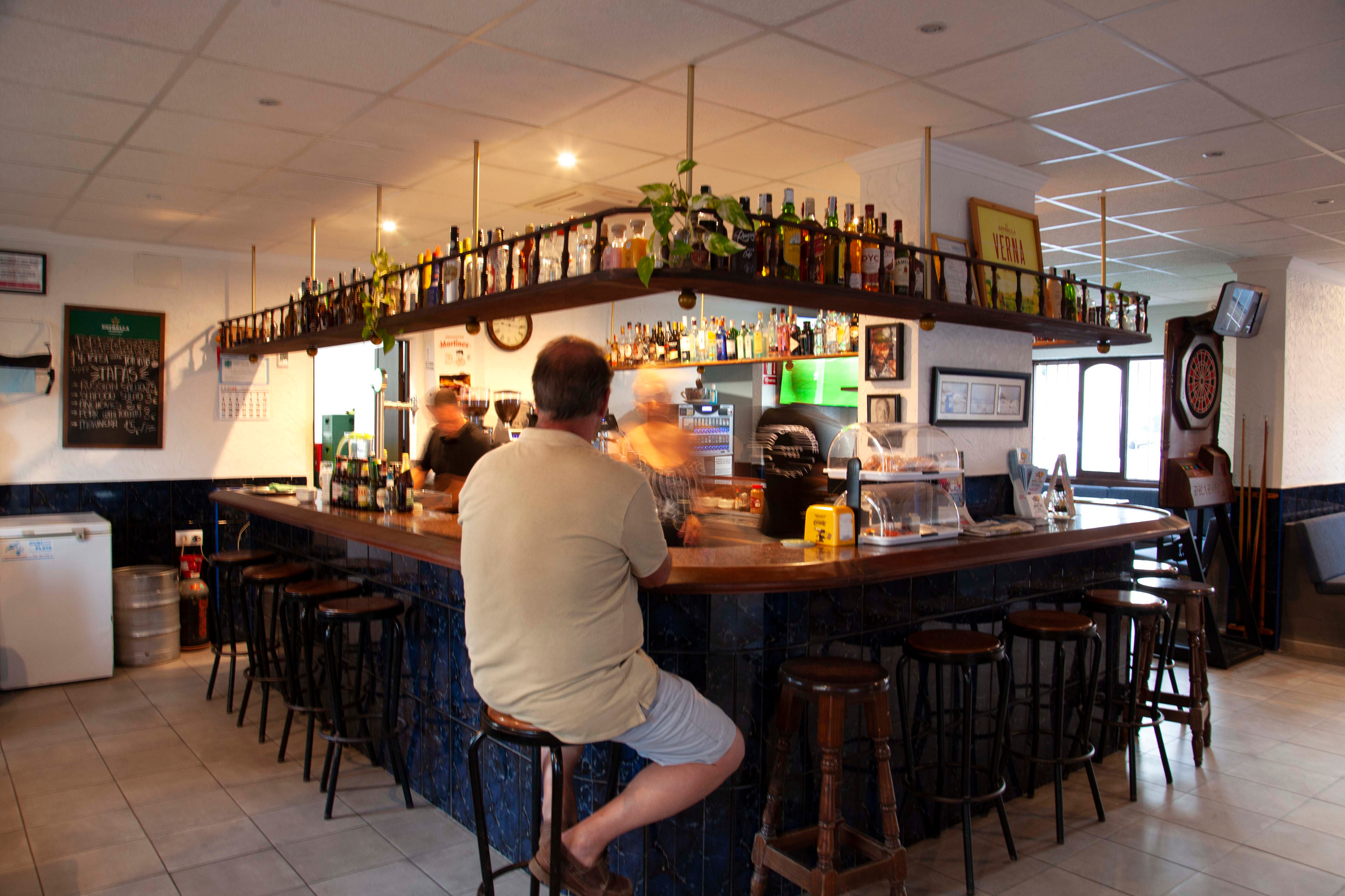 Beach bar. Family and real state photographer in Haugesund Dina Vikra