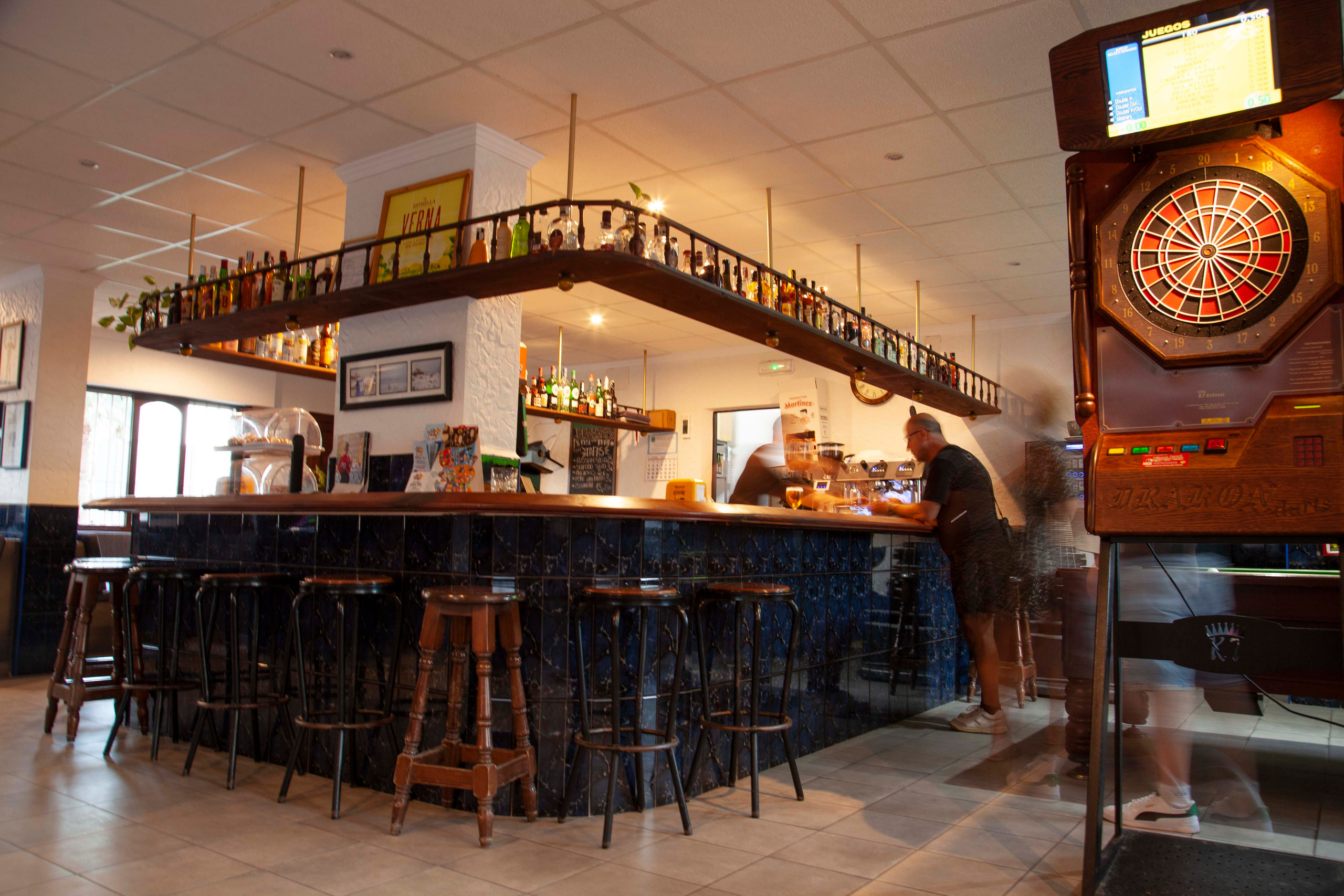 Beach bar. Family and real state photographer in Haugesund Dina Vikra