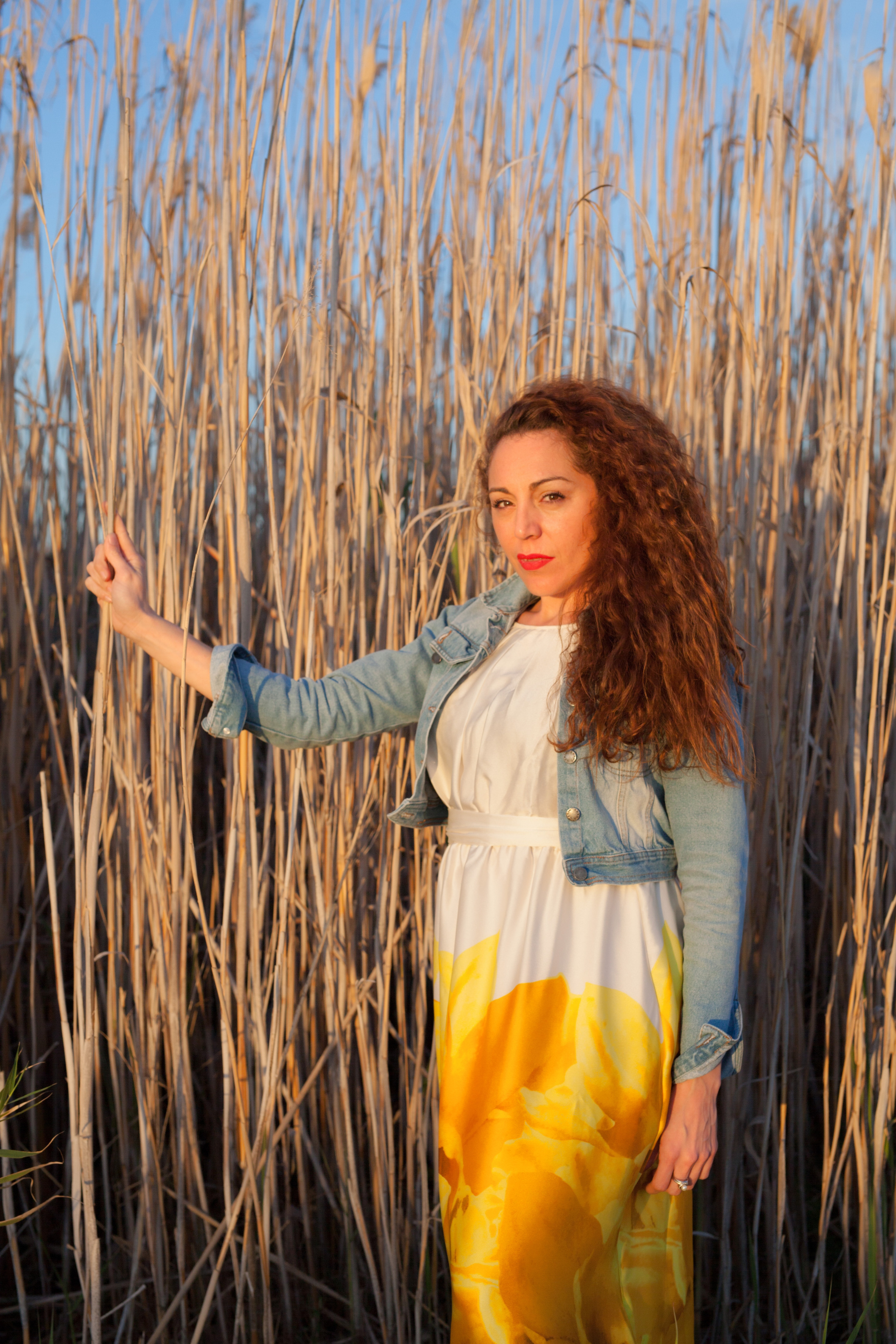 On the lake. Family and real state photographer in Haugesund Dina Vikra