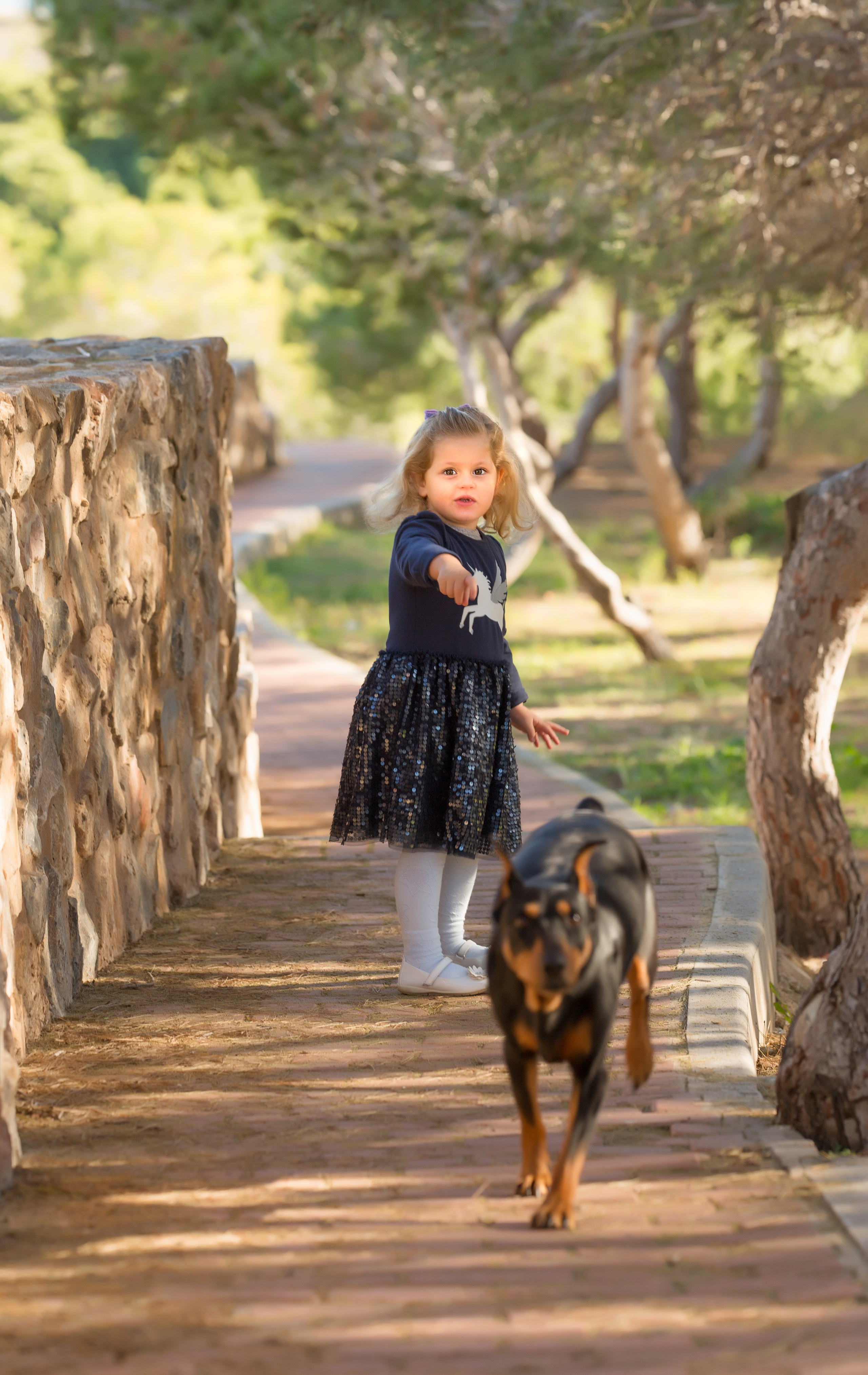 Vera. Family and real state photographer in Haugesund Dina Vikra