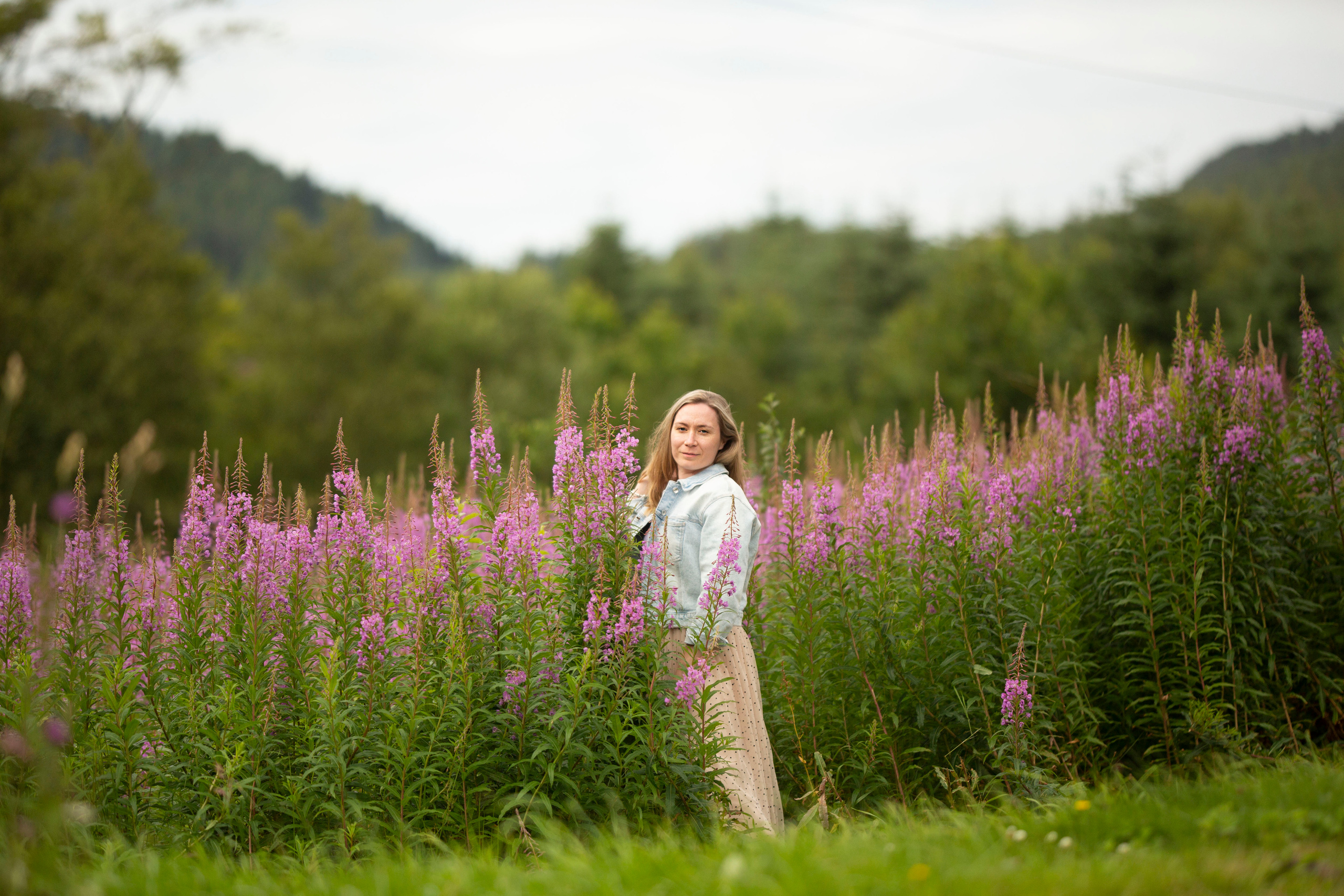 Splash screen. Family and real state photographer in Haugesund Dina Vikra
