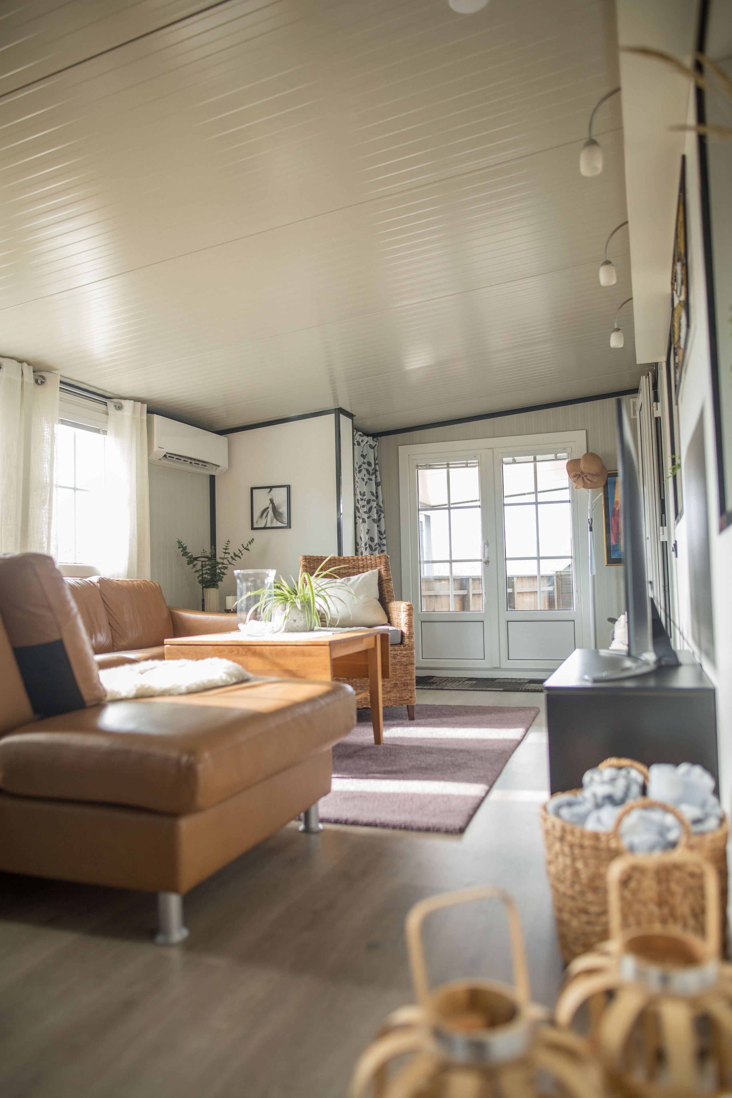 Hytta for salg. Family and real state photographer in Haugesund Dina Vikra