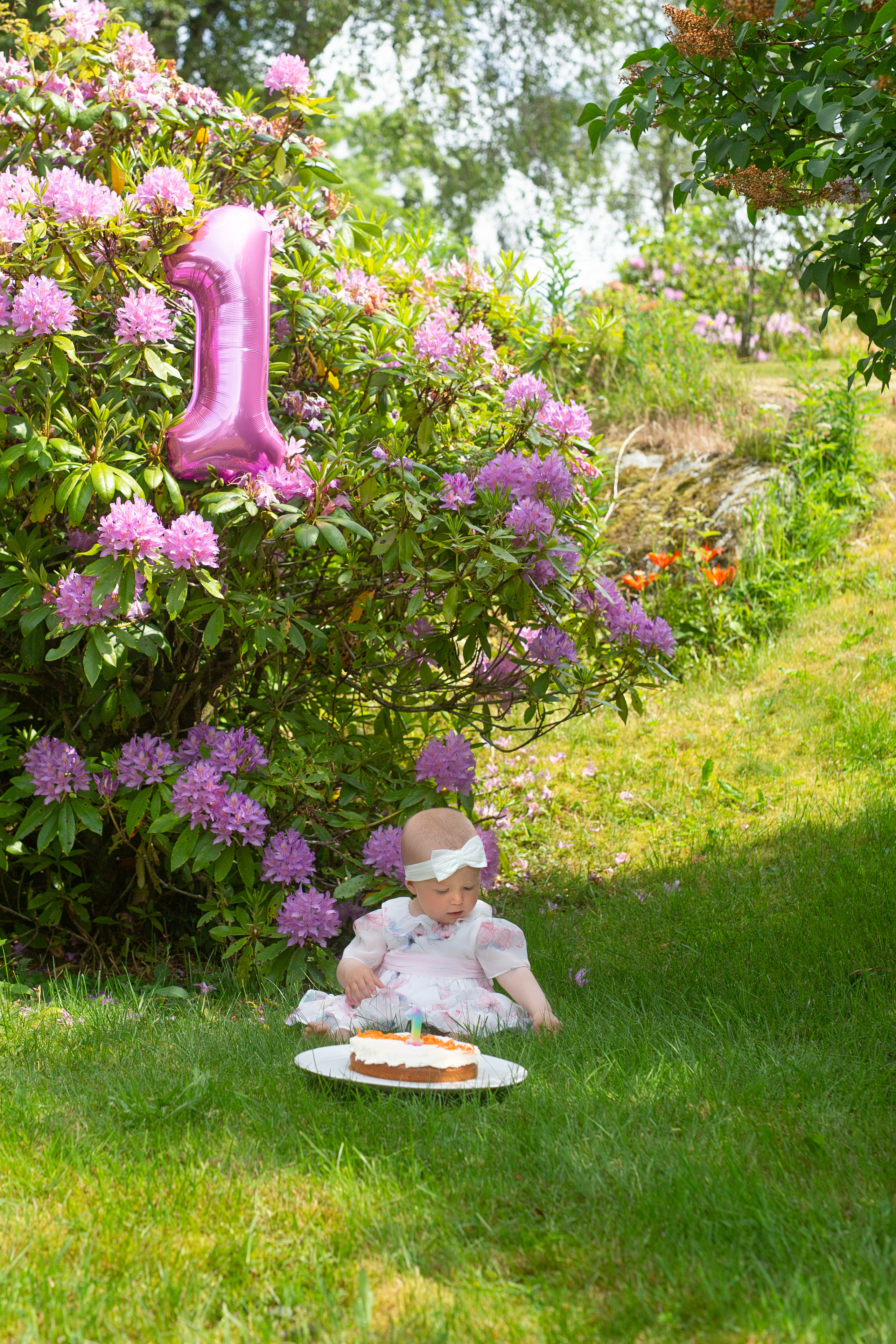 Kamilla 1st year. Family and real state photographer in Haugesund Dina Vikra