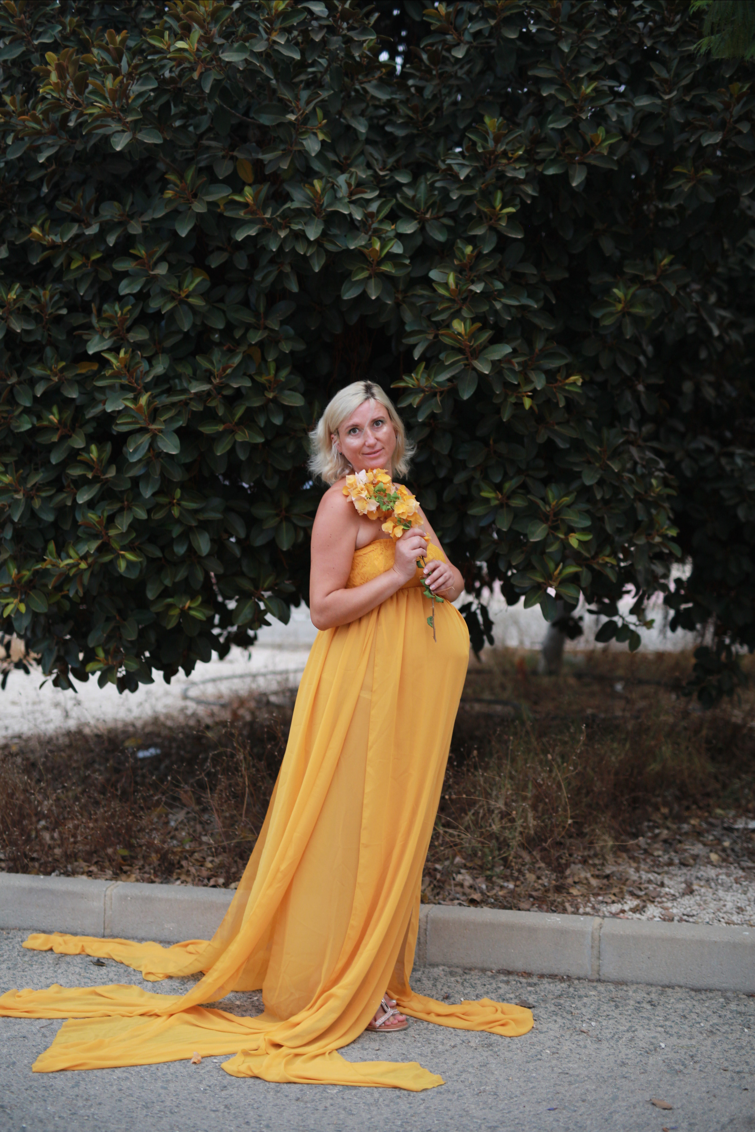 Waiting for a baby. Family and real state photographer in Haugesund Dina Vikra