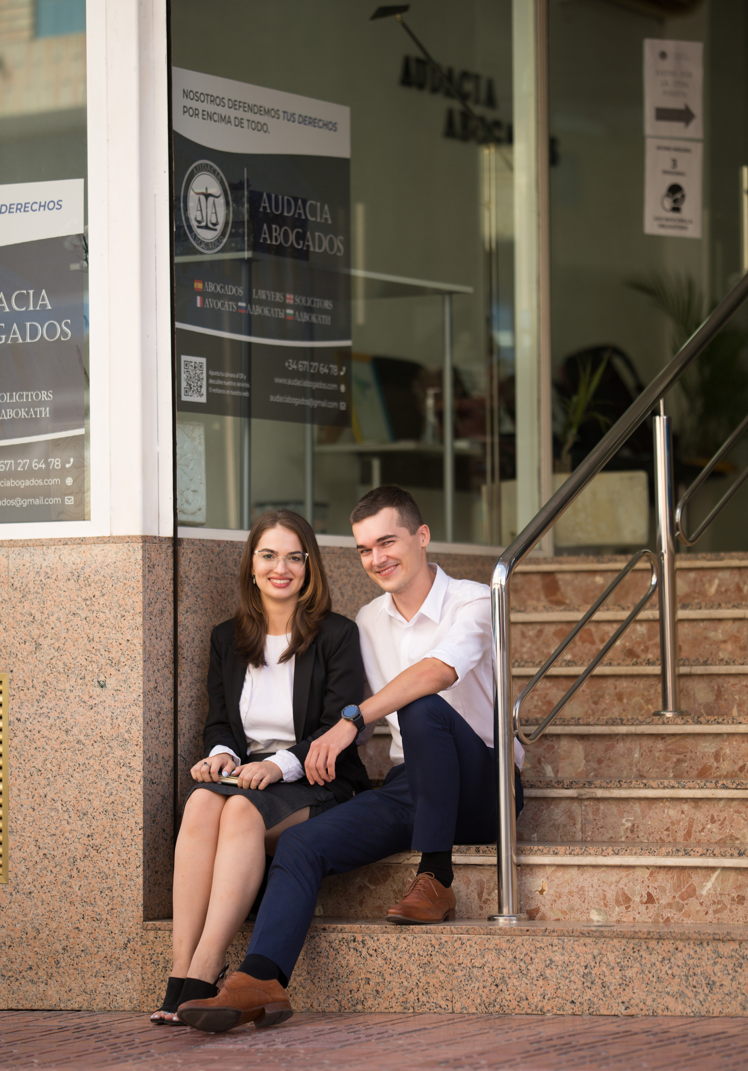 Lawyer. Family and real state photographer in Haugesund Dina Vikra