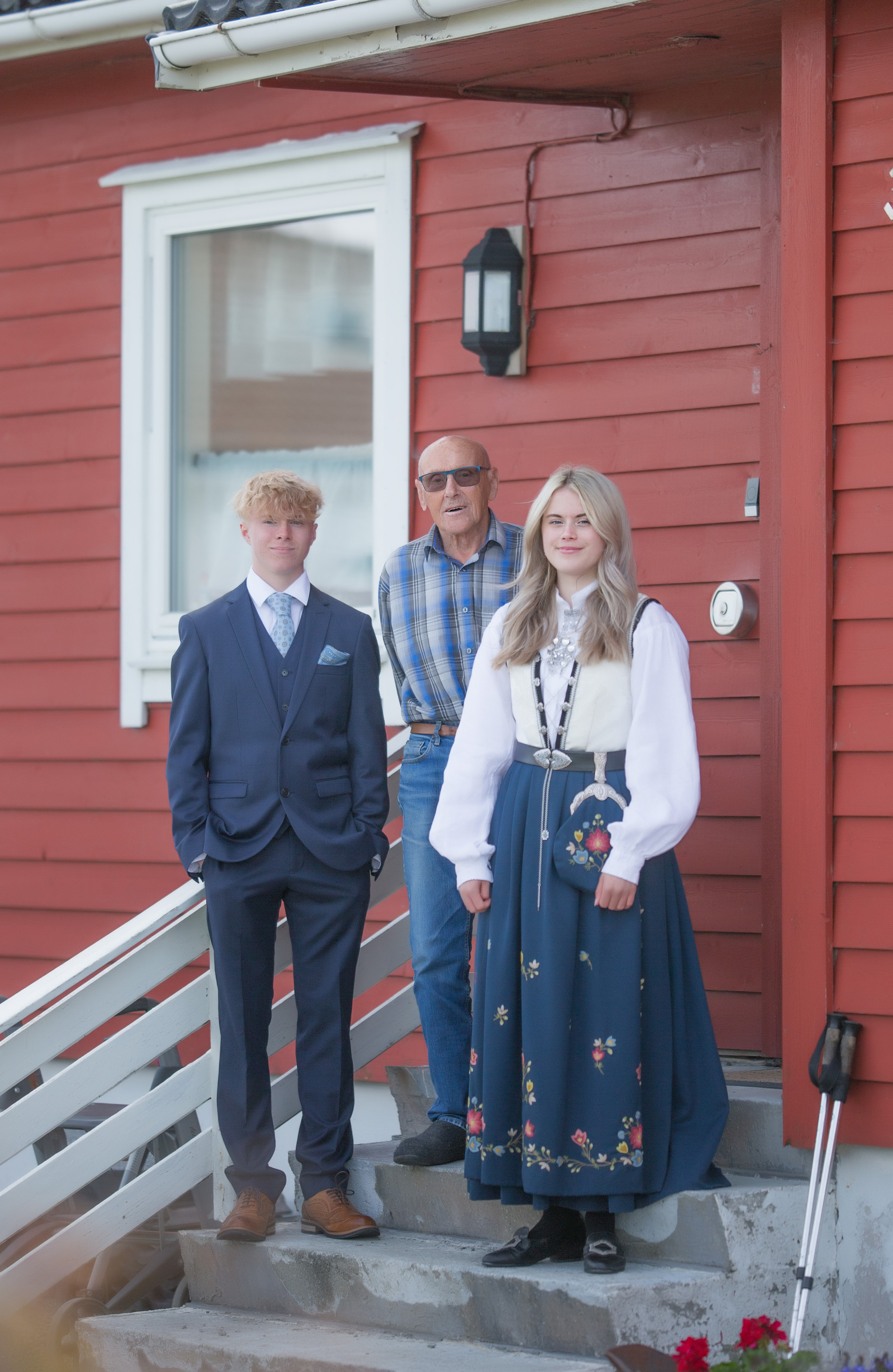 Konfirmasjon. Family and real state photographer in Haugesund Dina Vikra