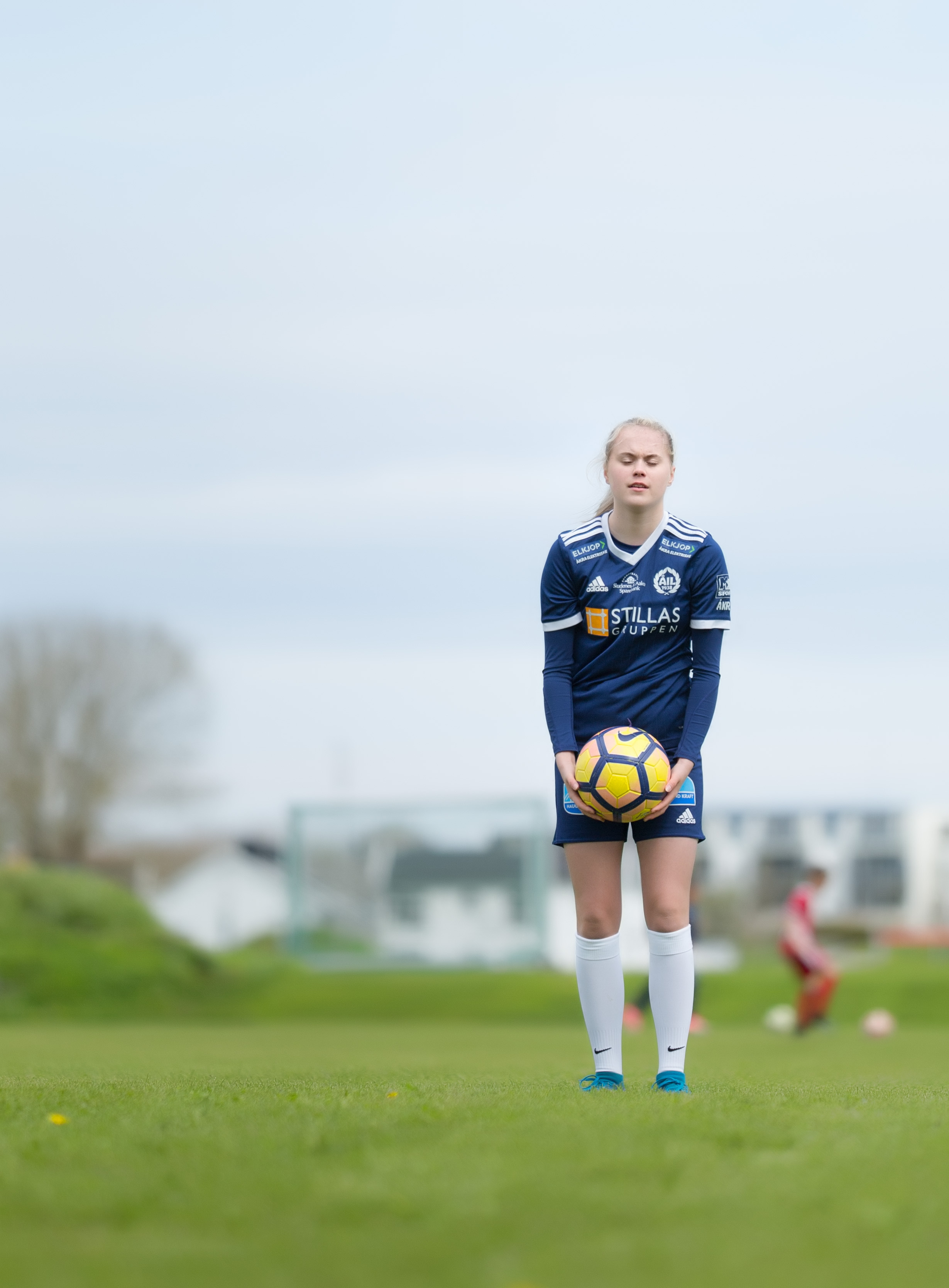 Konfirmasjon. Family and real state photographer in Haugesund Dina Vikra