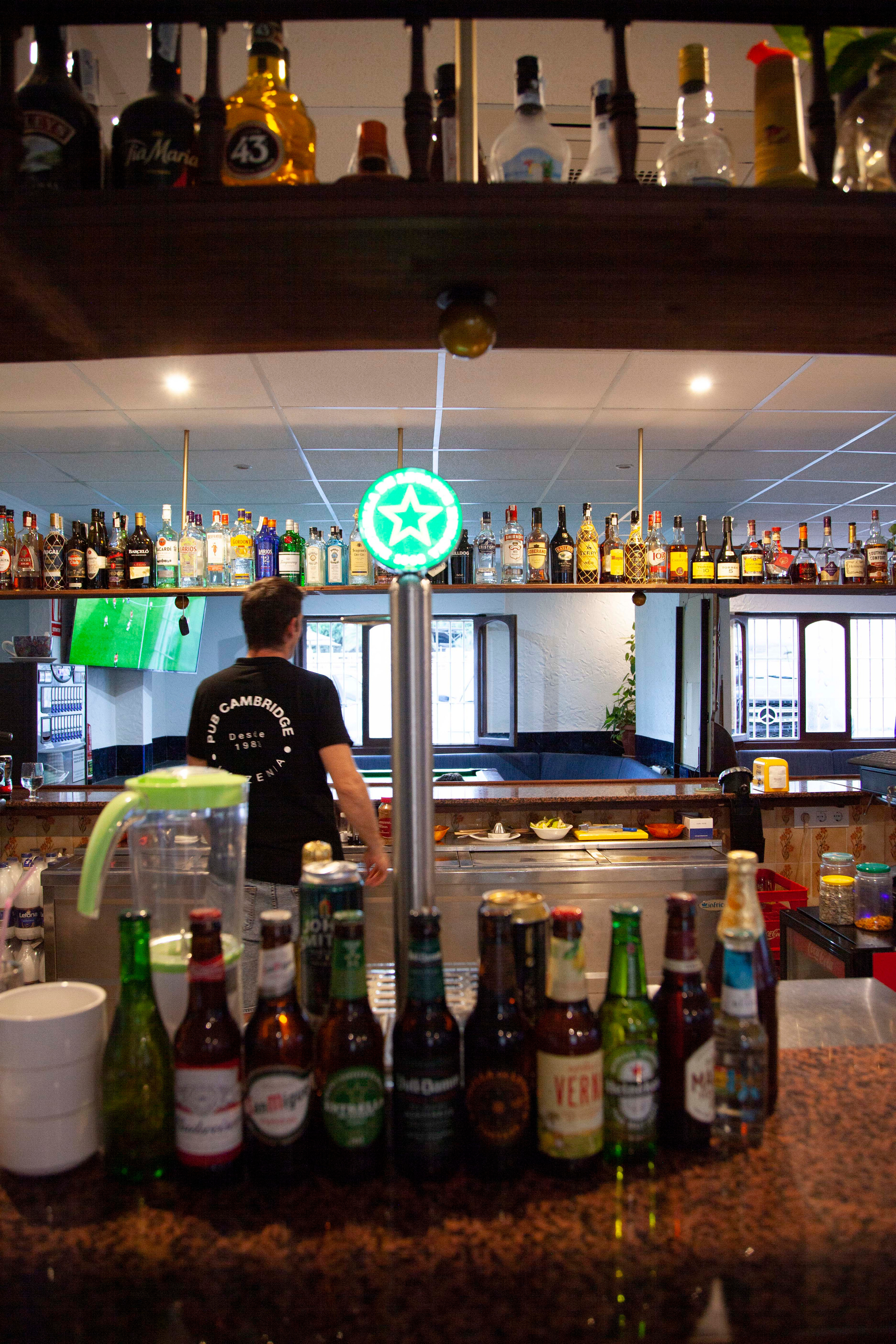 Beach bar. Family and real state photographer in Haugesund Dina Vikra