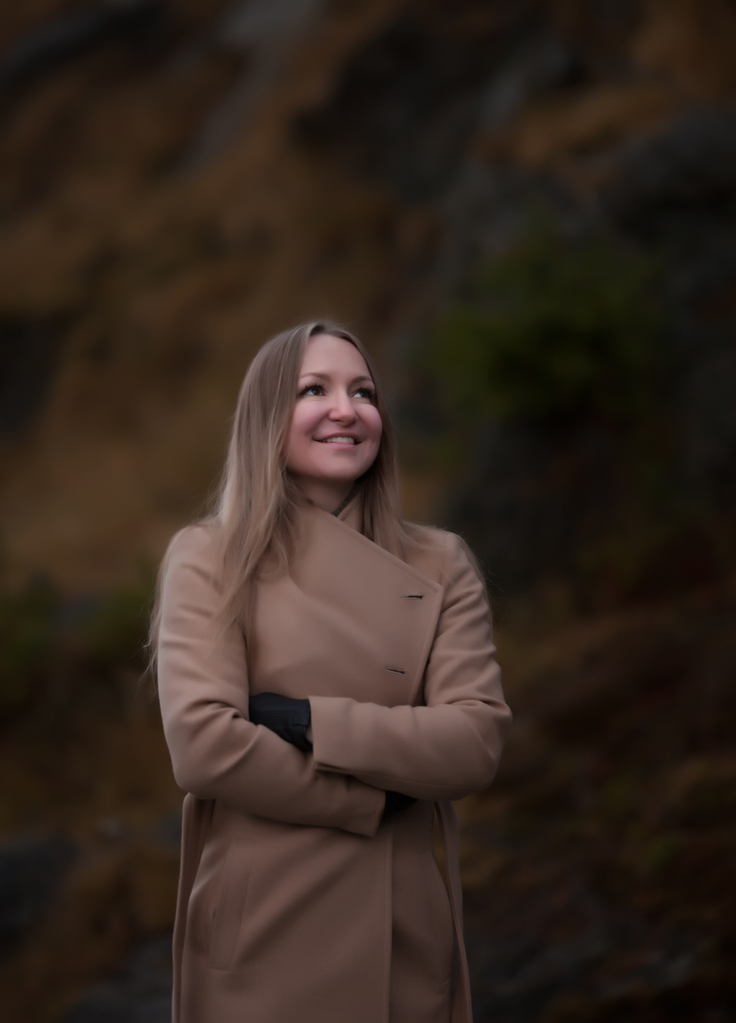 Marina and nude tones. Family and real state photographer in Haugesund Dina Vikra