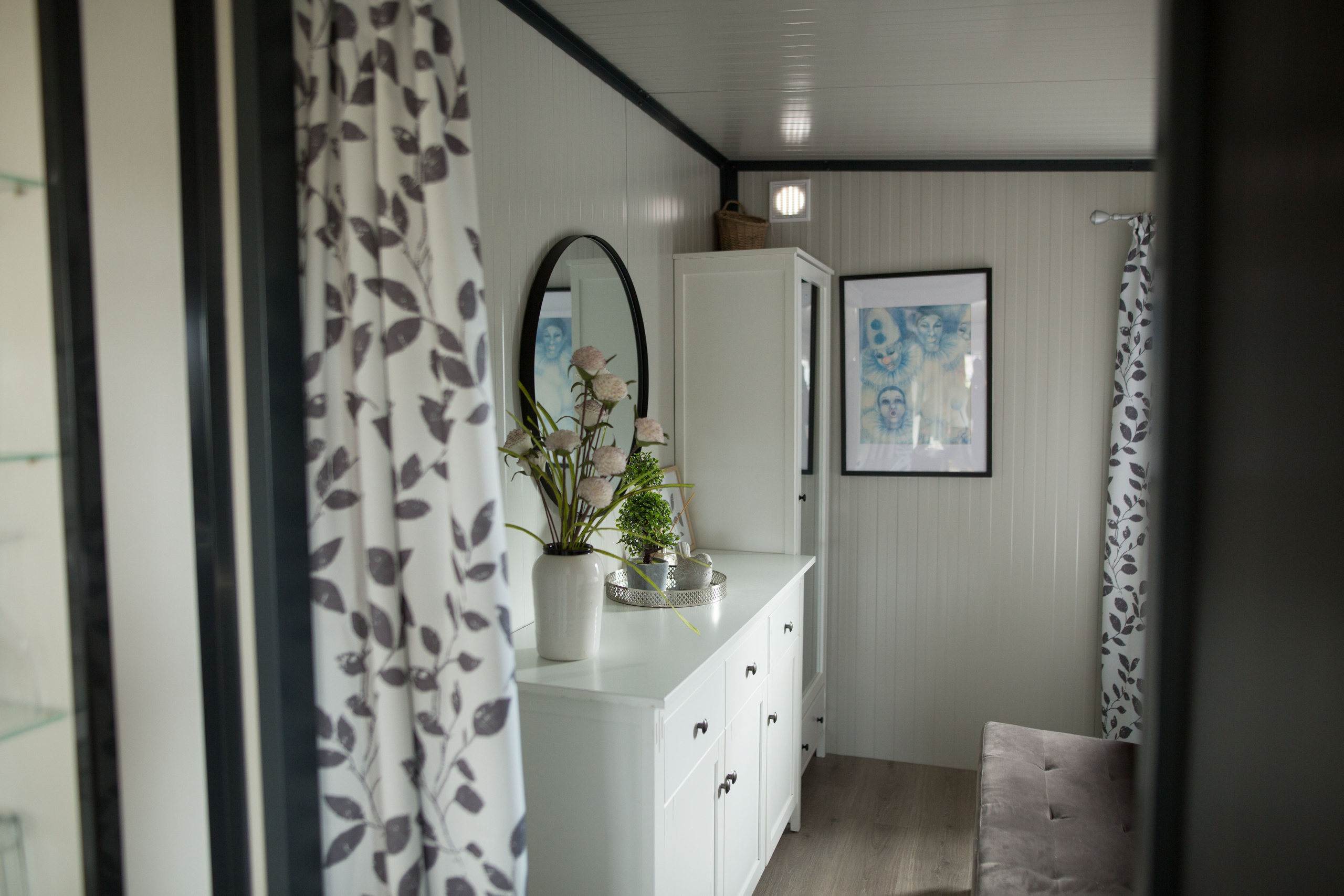 Hytta for salg. Family and real state photographer in Haugesund Dina Vikra