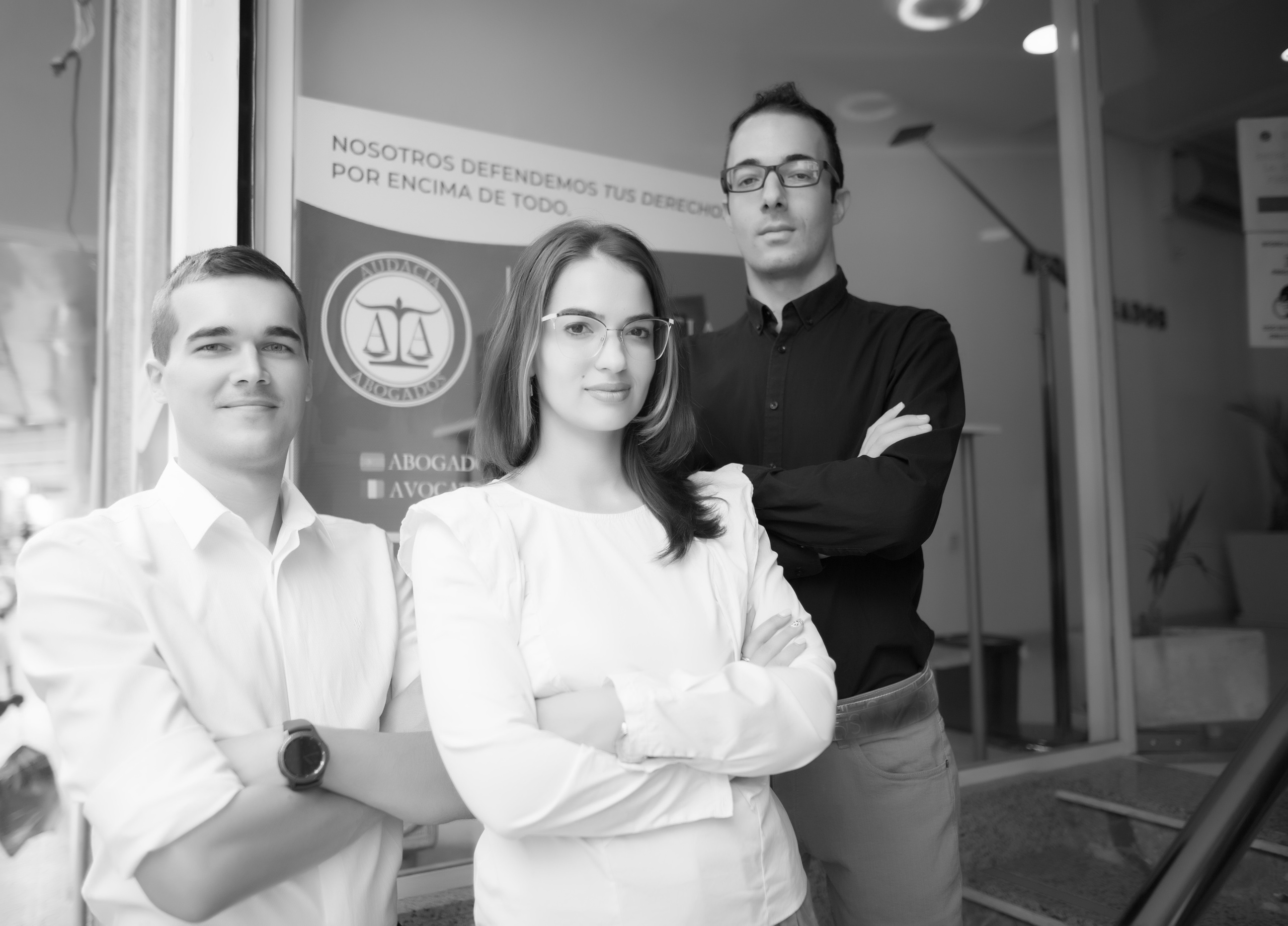 Lawyer. Family and real state photographer in Haugesund Dina Vikra