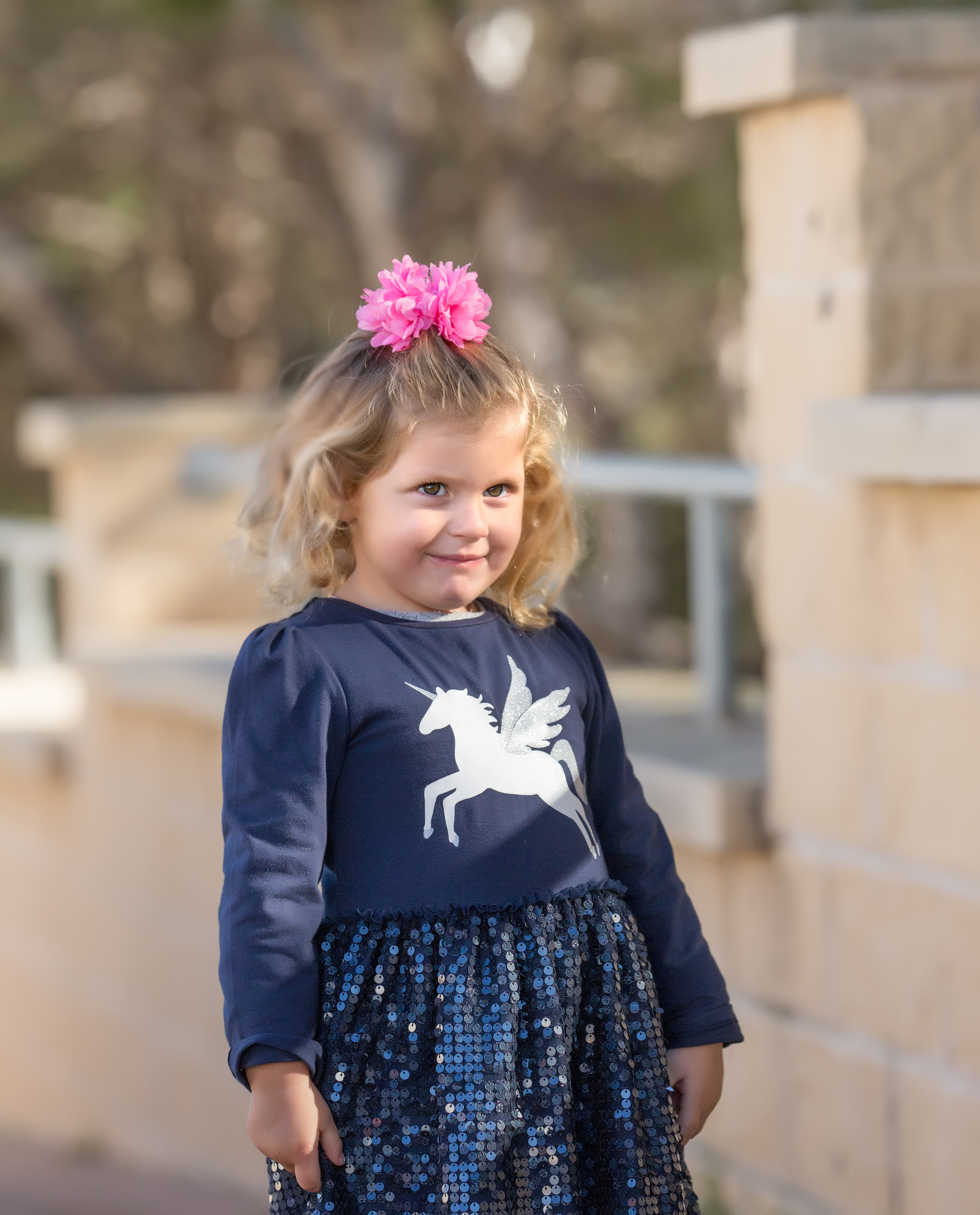 Vera. Family and real state photographer in Haugesund Dina Vikra