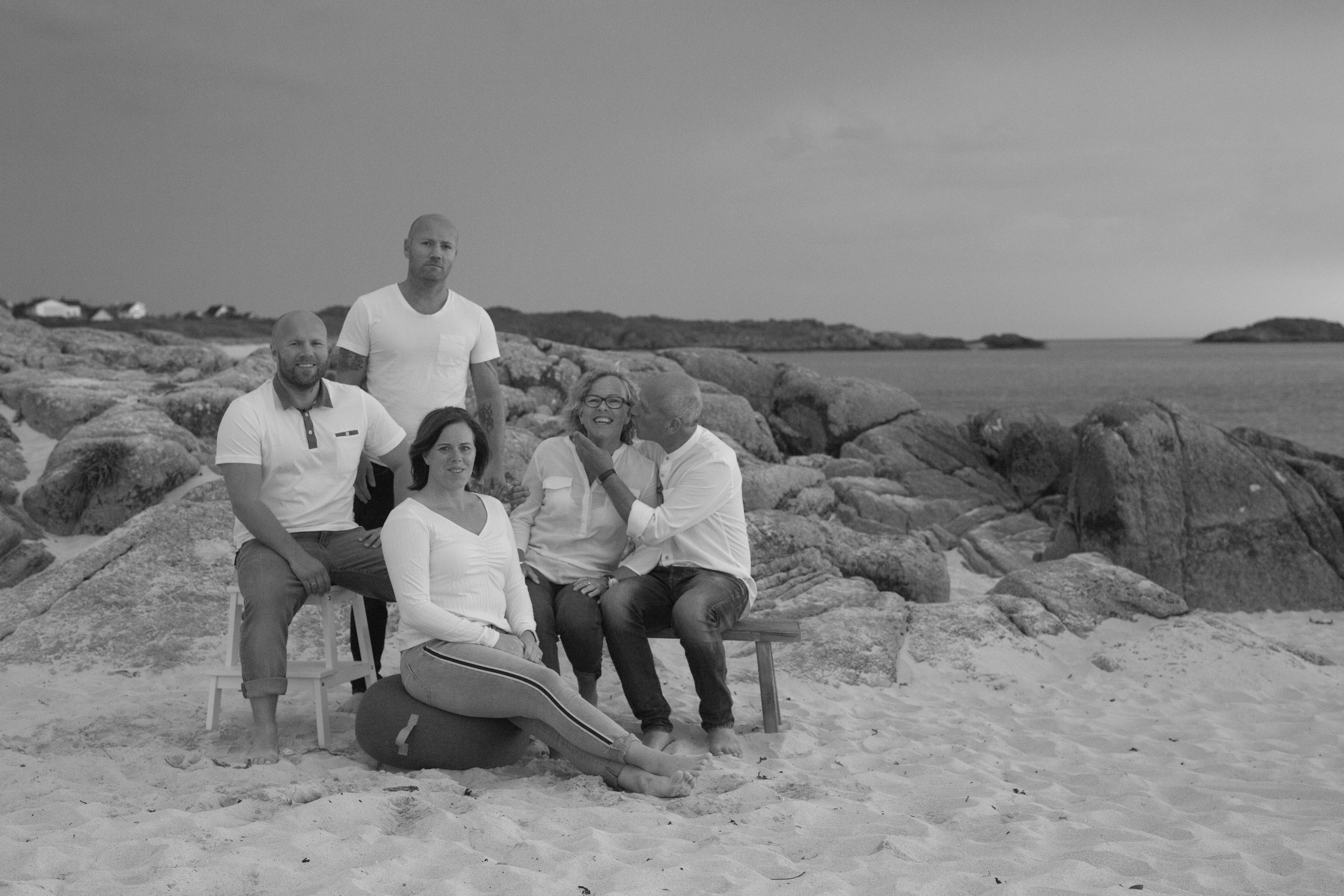 On the beach. Family and real state photographer in Haugesund Dina Vikra