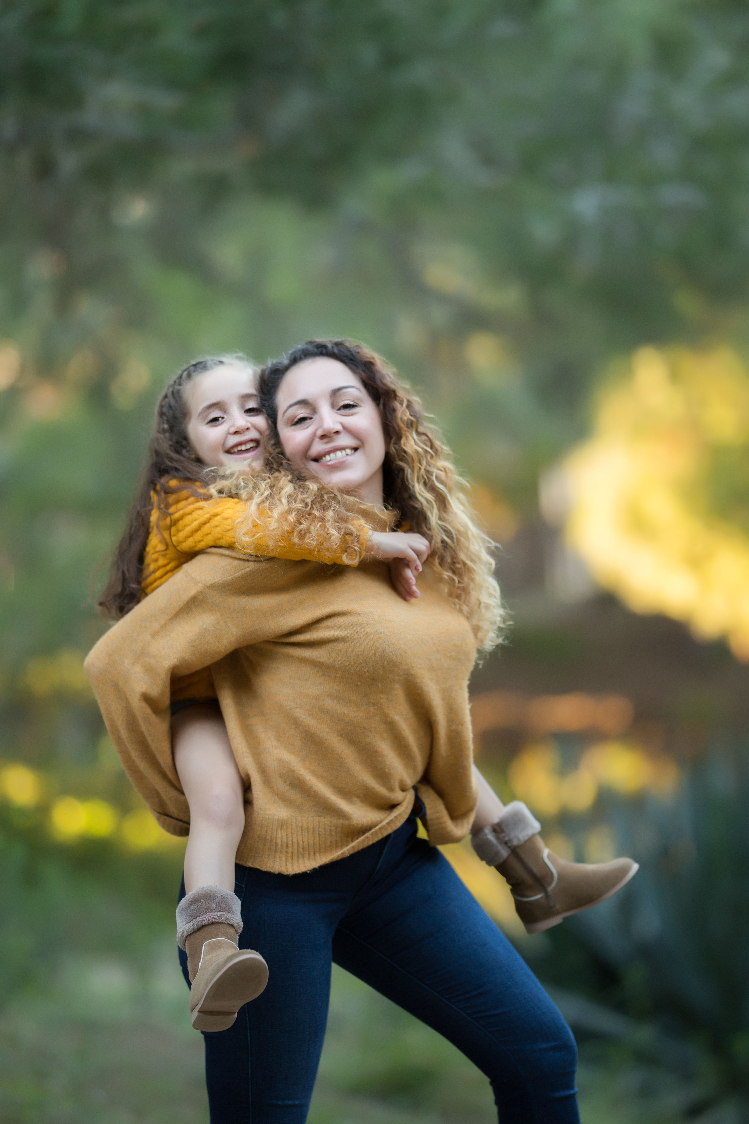 In the park. Family and real state photographer in Haugesund Dina Vikra
