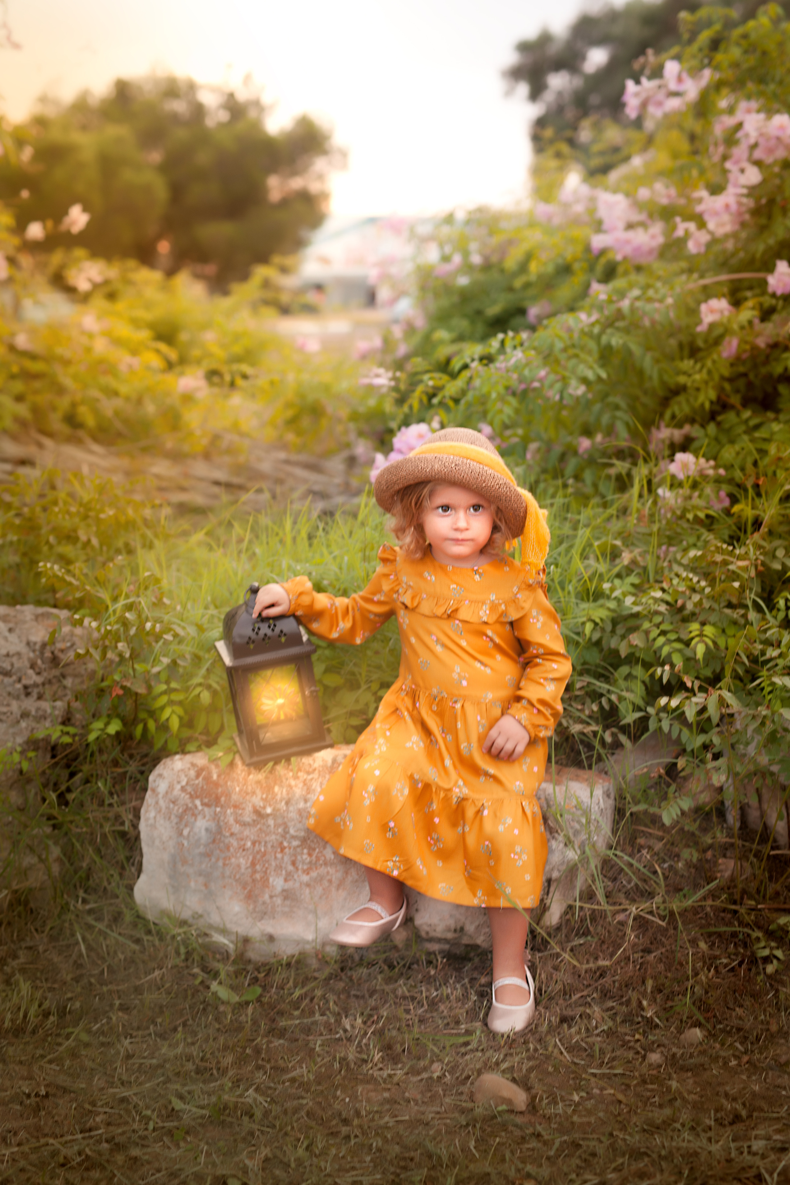 Contact. Family and real state photographer in Haugesund Dina Vikra