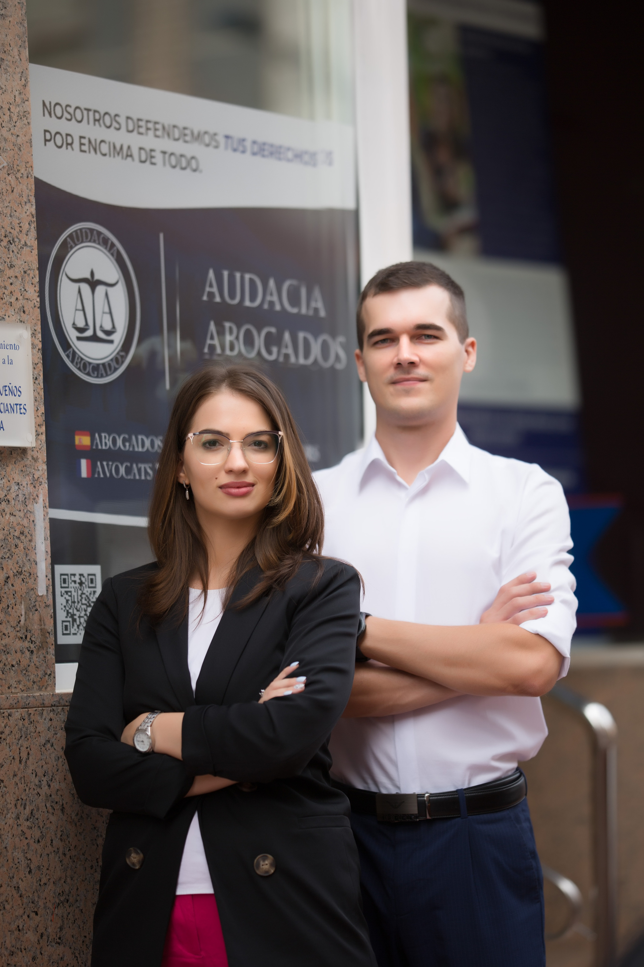 Lawyer. Family and real state photographer in Haugesund Dina Vikra