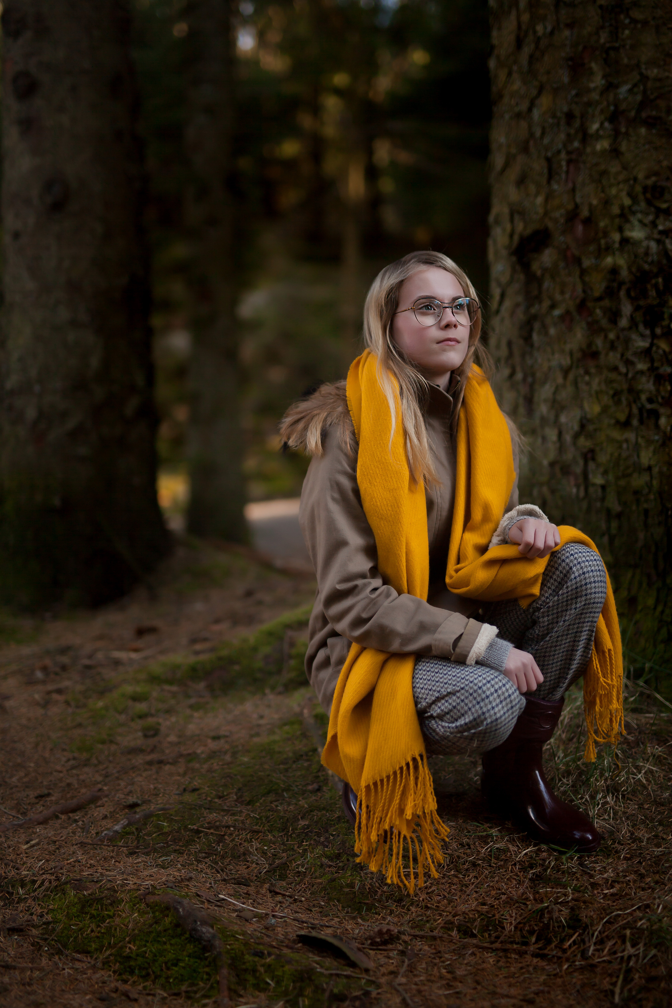 Forest magic. Family and real state photographer in Haugesund Dina Vikra