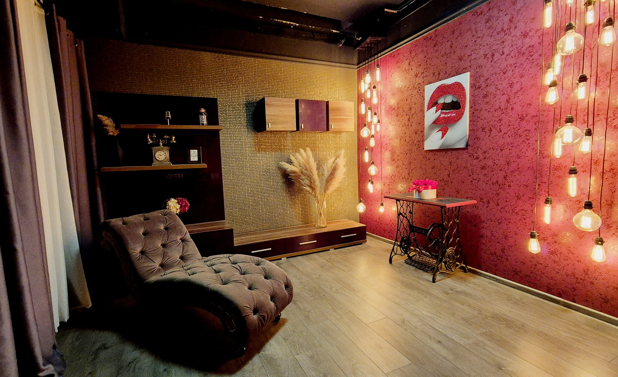 Prezentare studio foto personal Galati. Setup decoruri. Studio foto Galati sexy — boudoir fotograf freelancer Florin Costache