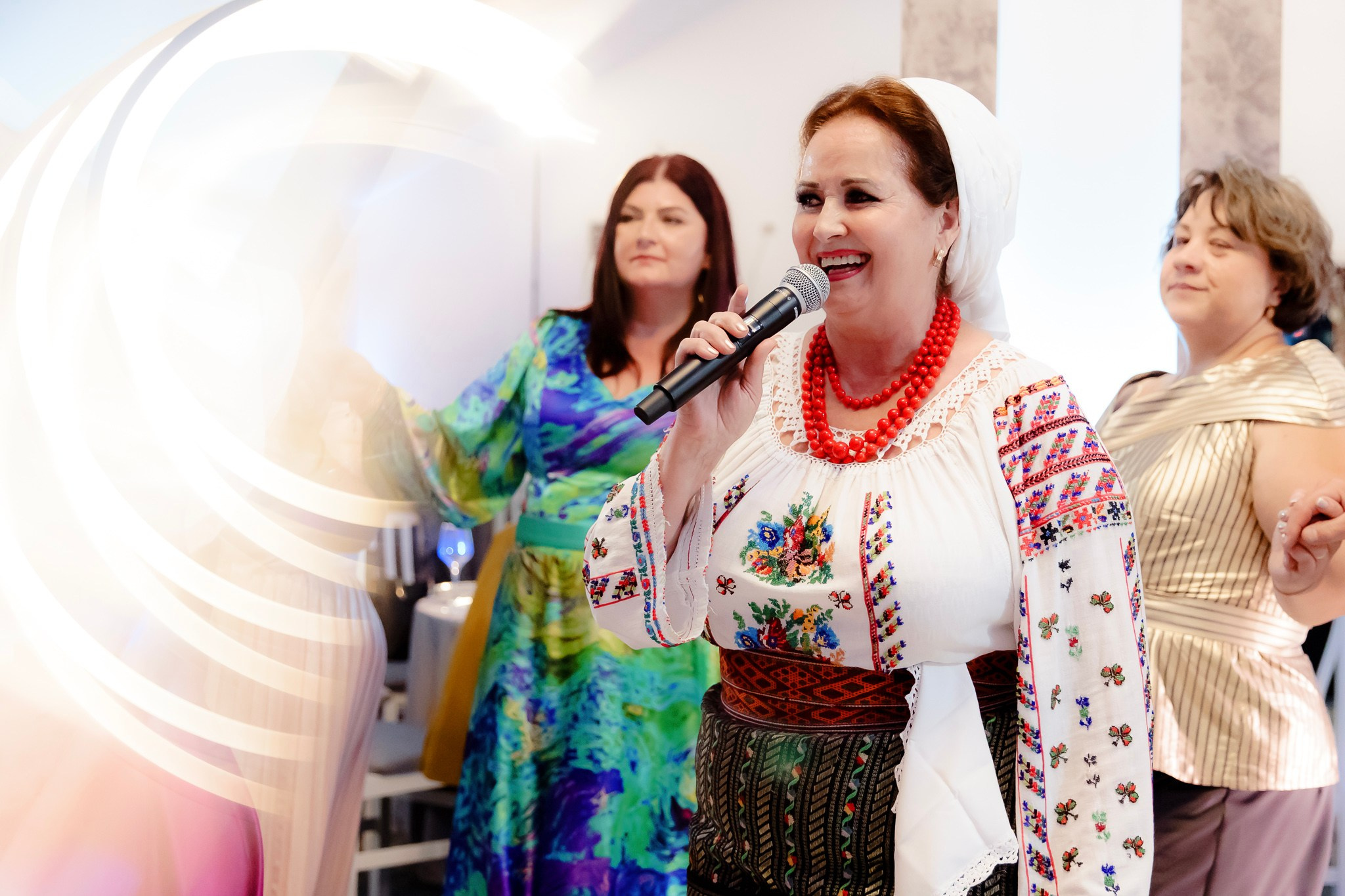 Ioana & Ionuț | Nuntă de poveste la Păstrăvăria Poiana din Mălini județul Suceava. Servicii foto-video profesionale, pentru momente de neuitat