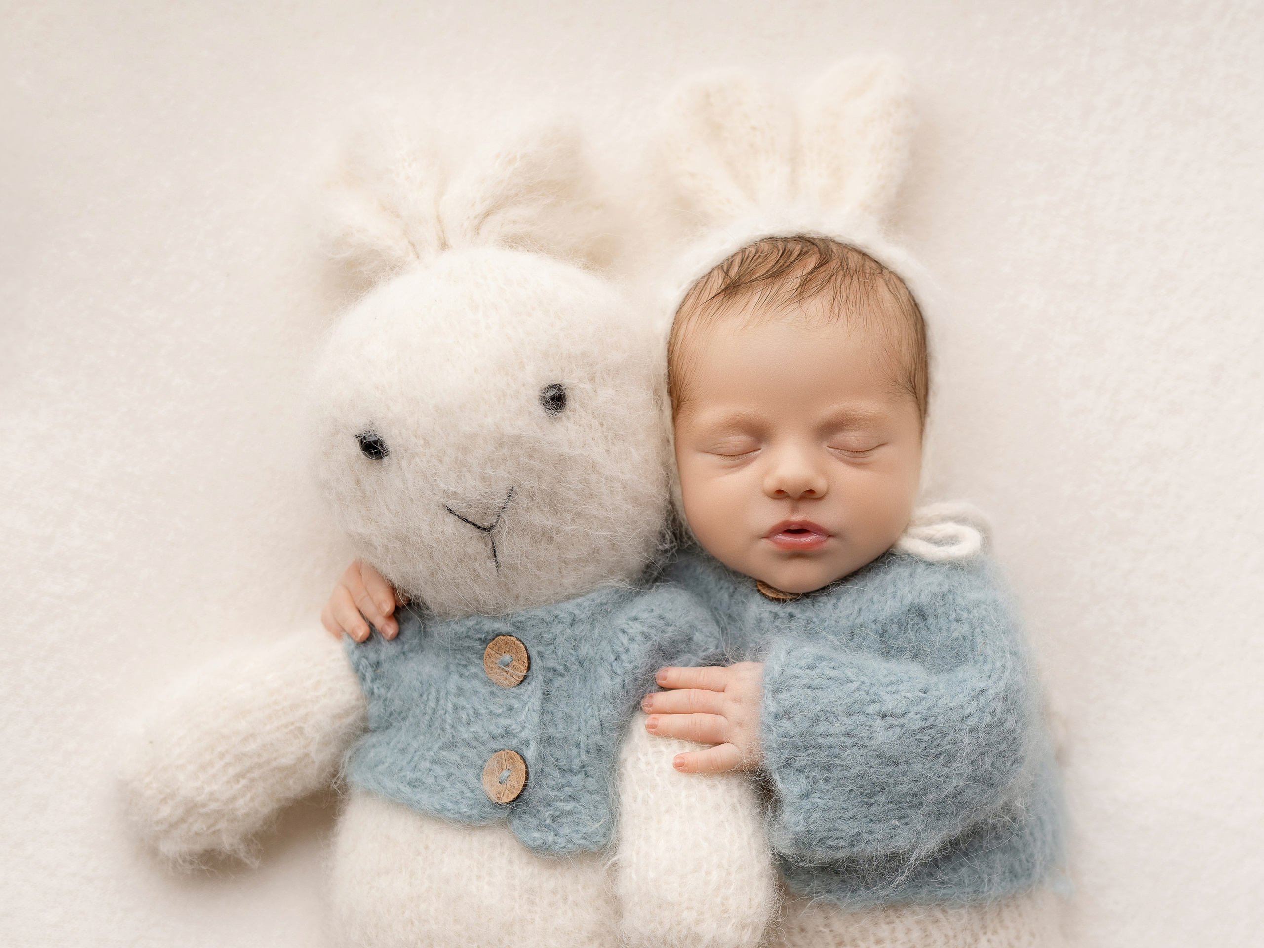 Esu Aleksandra naujagimių ir kudikių fotografė iš Vilniaus