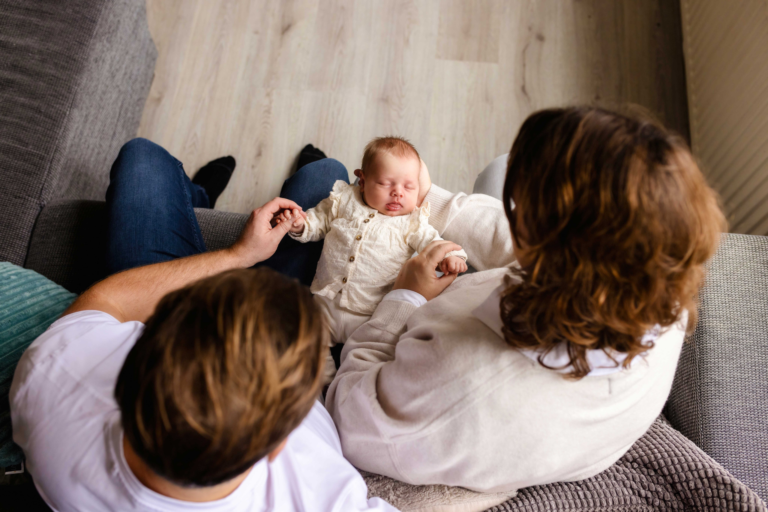 Pure newborn portretten in Zwolle – Irina Hoek