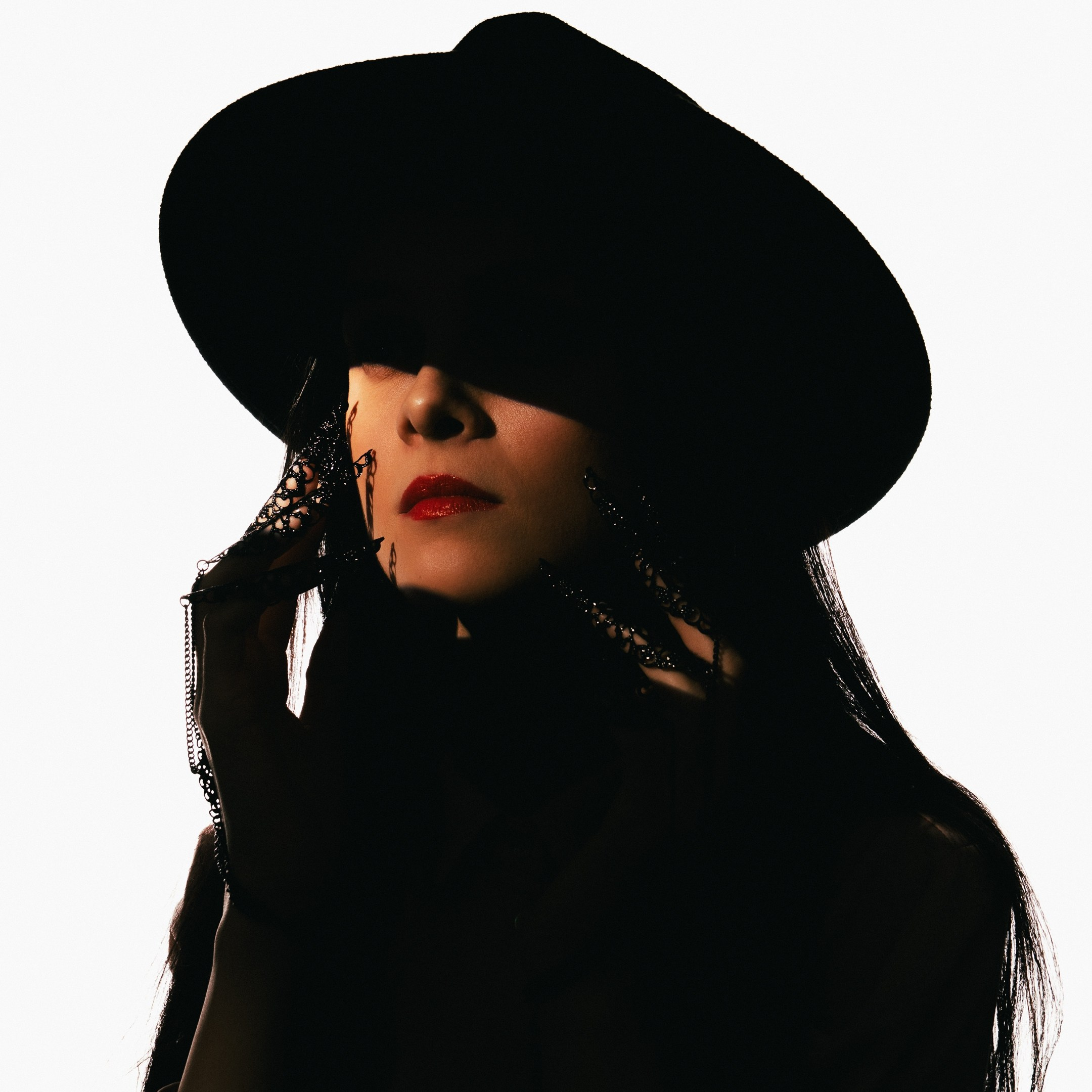 Oana Marcu. Cosminvirlan.ro