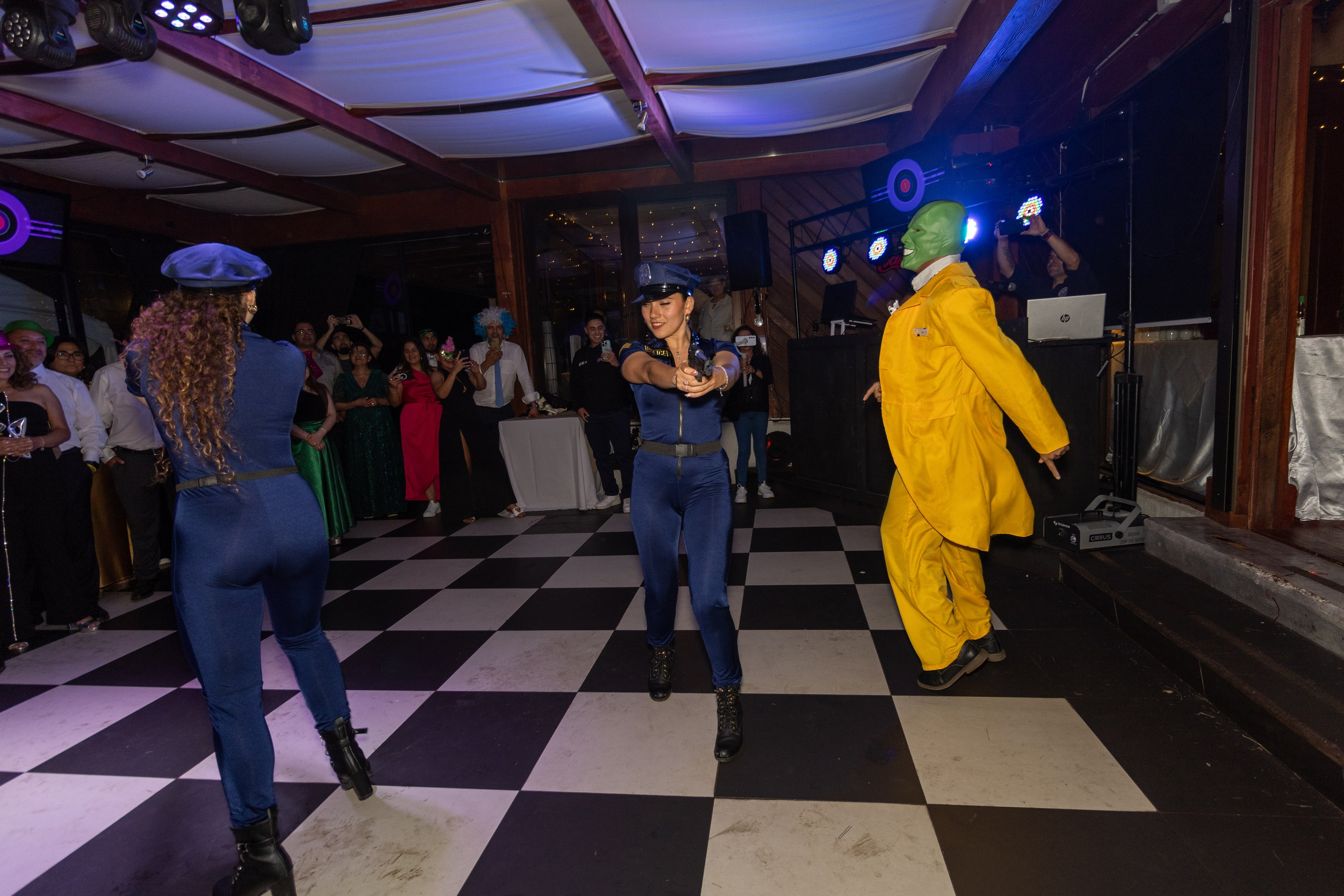 Katherin y Daniel. Dinka & Emilio - El arte de preservar lo que no se repite