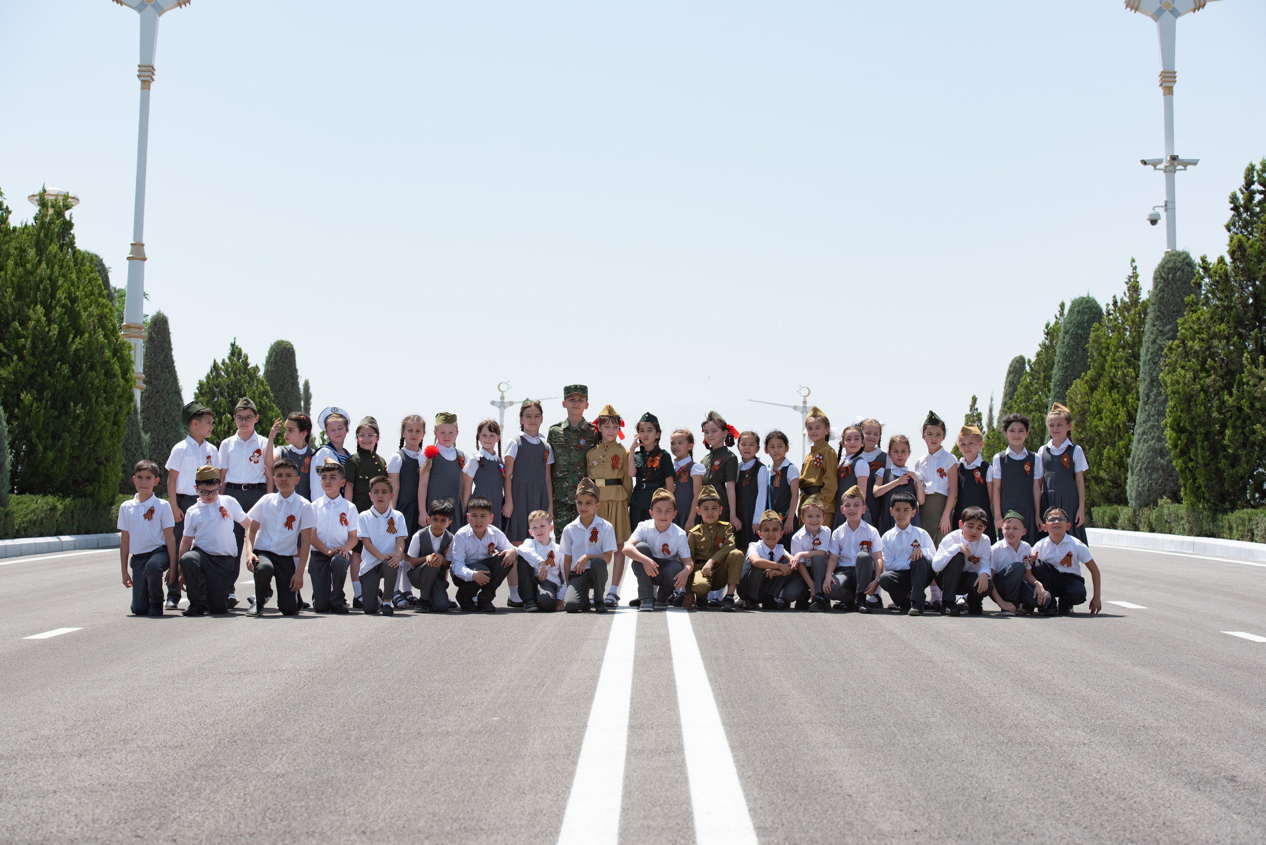 Вечный огонь 2"А» класс. Ваш фотограф в Ашхабаде Гамлет Осипов