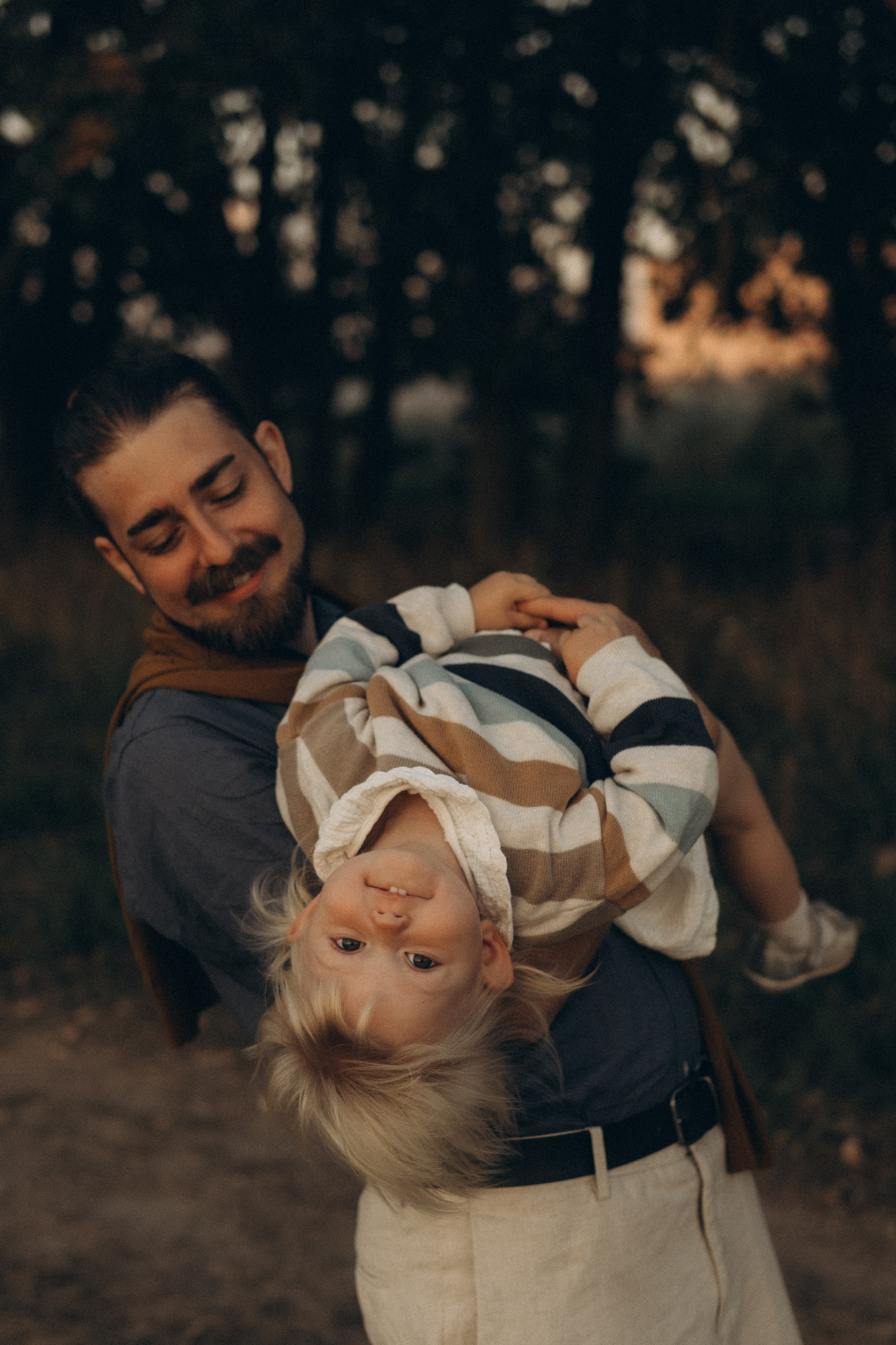 Autumn Story. Lens Captures Life