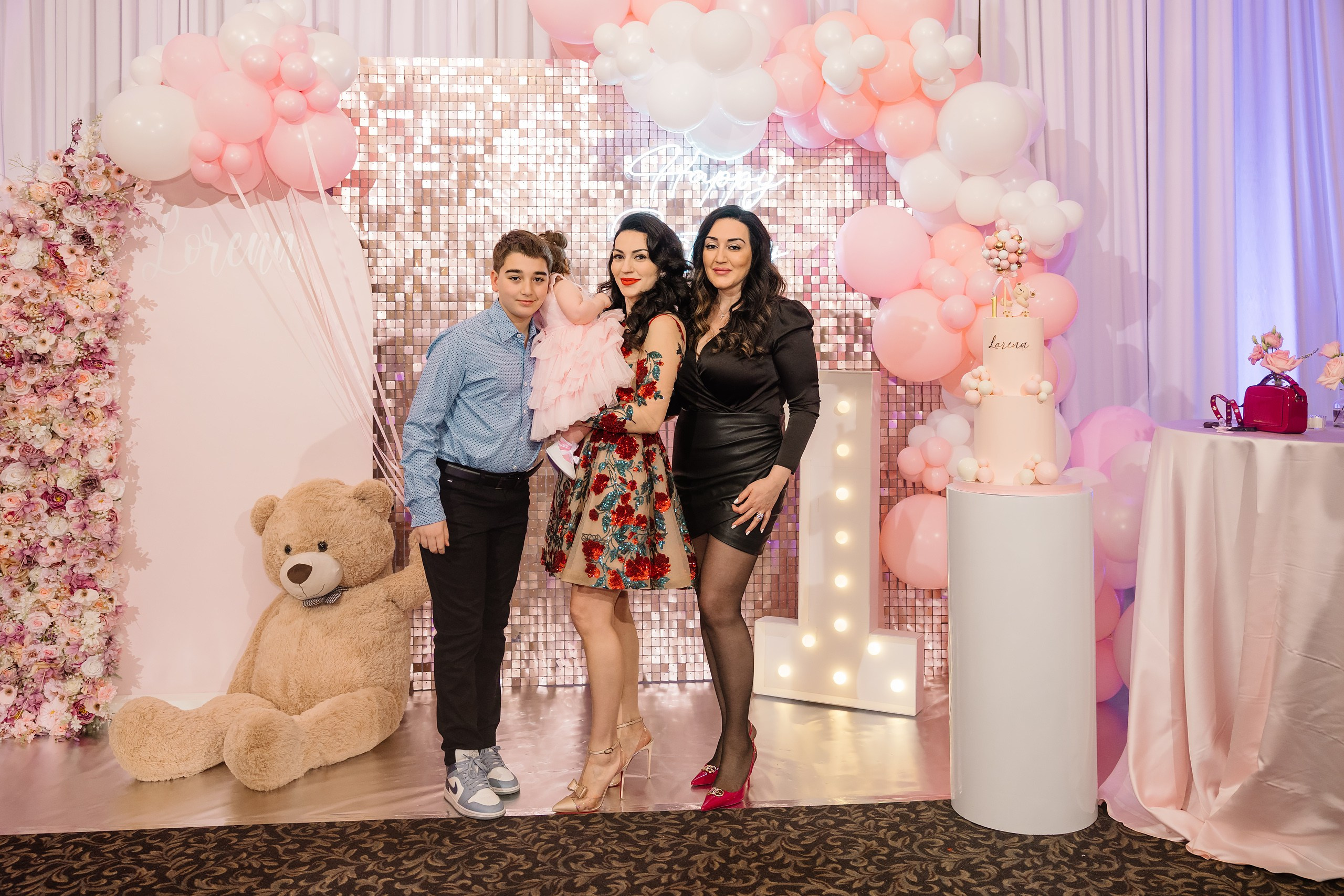 04.13.2025 First birthday. Wedding family event photographer in Chicago Nick Yushevich