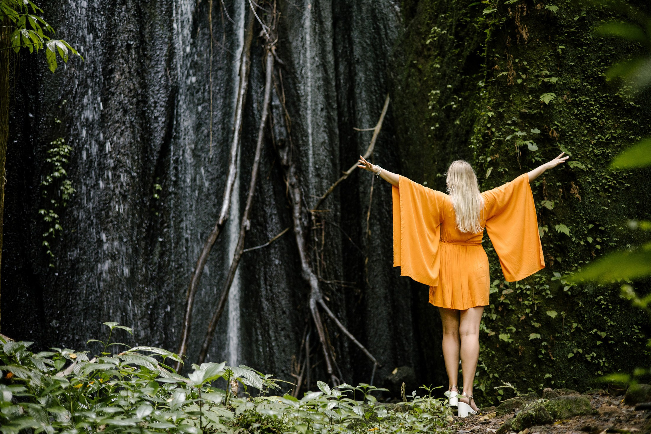 Secret Temple. Getitfeel — Aesthetic Photography and Videography