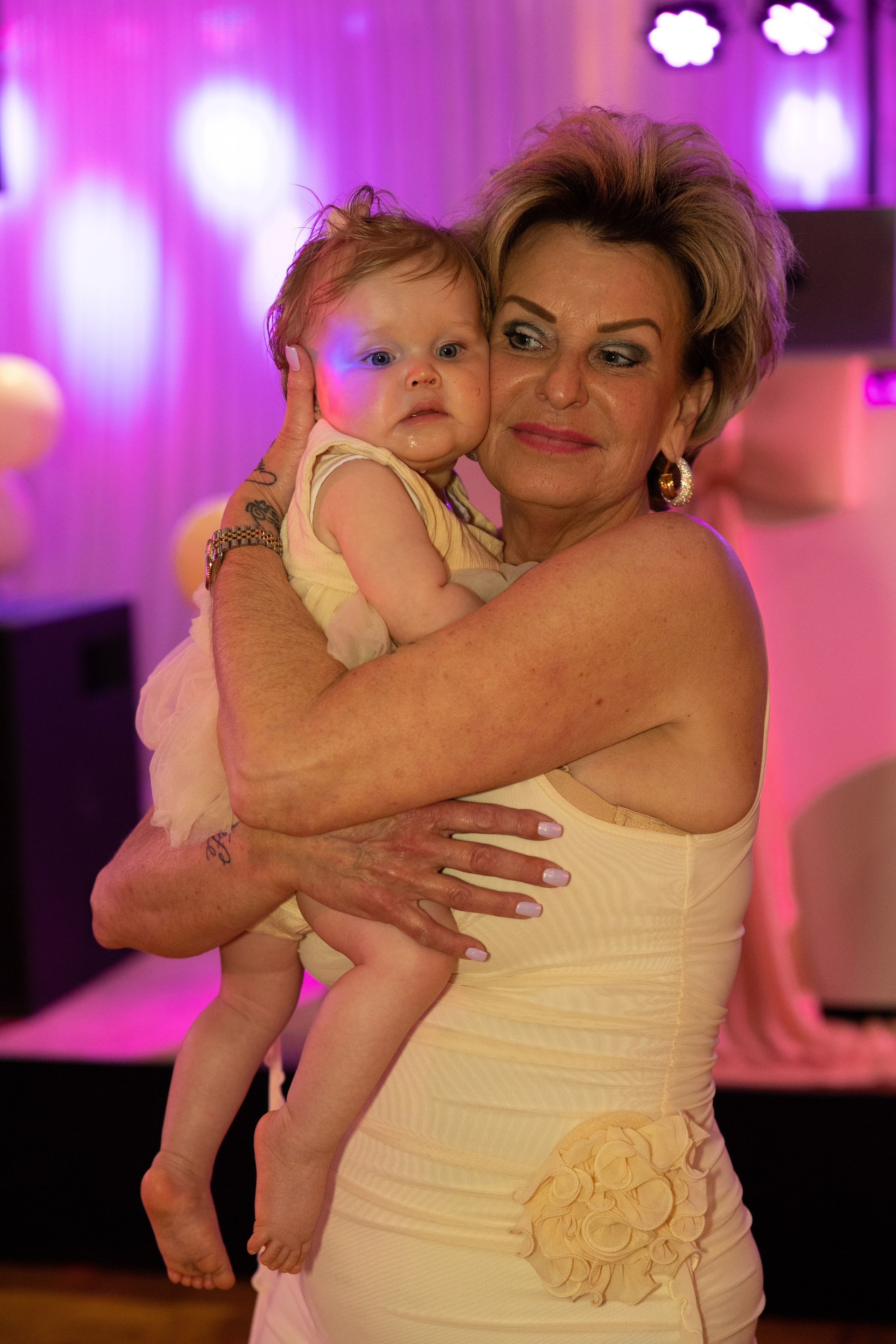 1 st Birthday. Portrait and Family Photographer in Netherlands