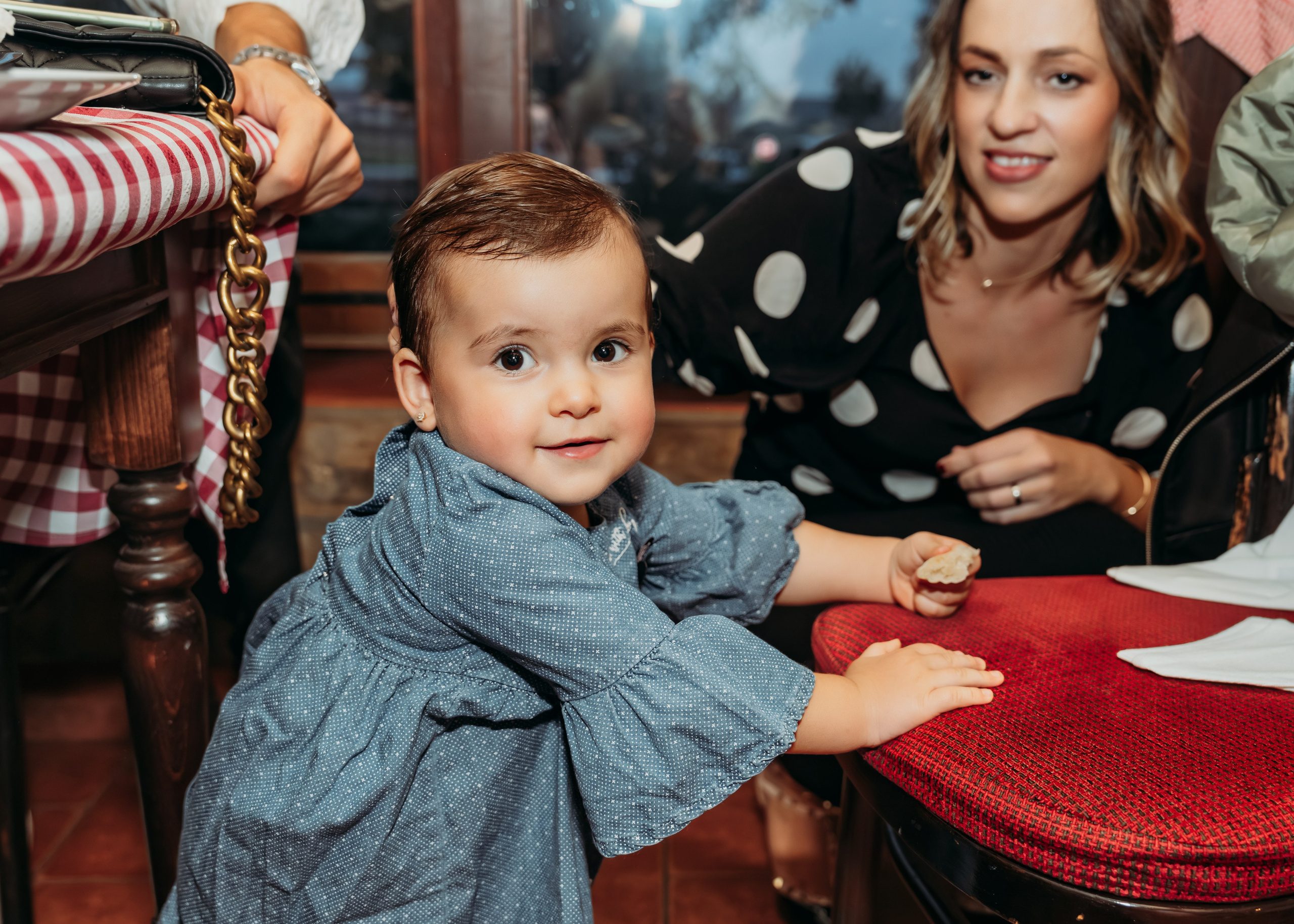 FOTOGRAFISANJE ROĐENDANA. DEČIJI FOTOGRAF BEOGRAD|NOVOGODISNJE FOTOGRAFISANJE|CAKE SMASH