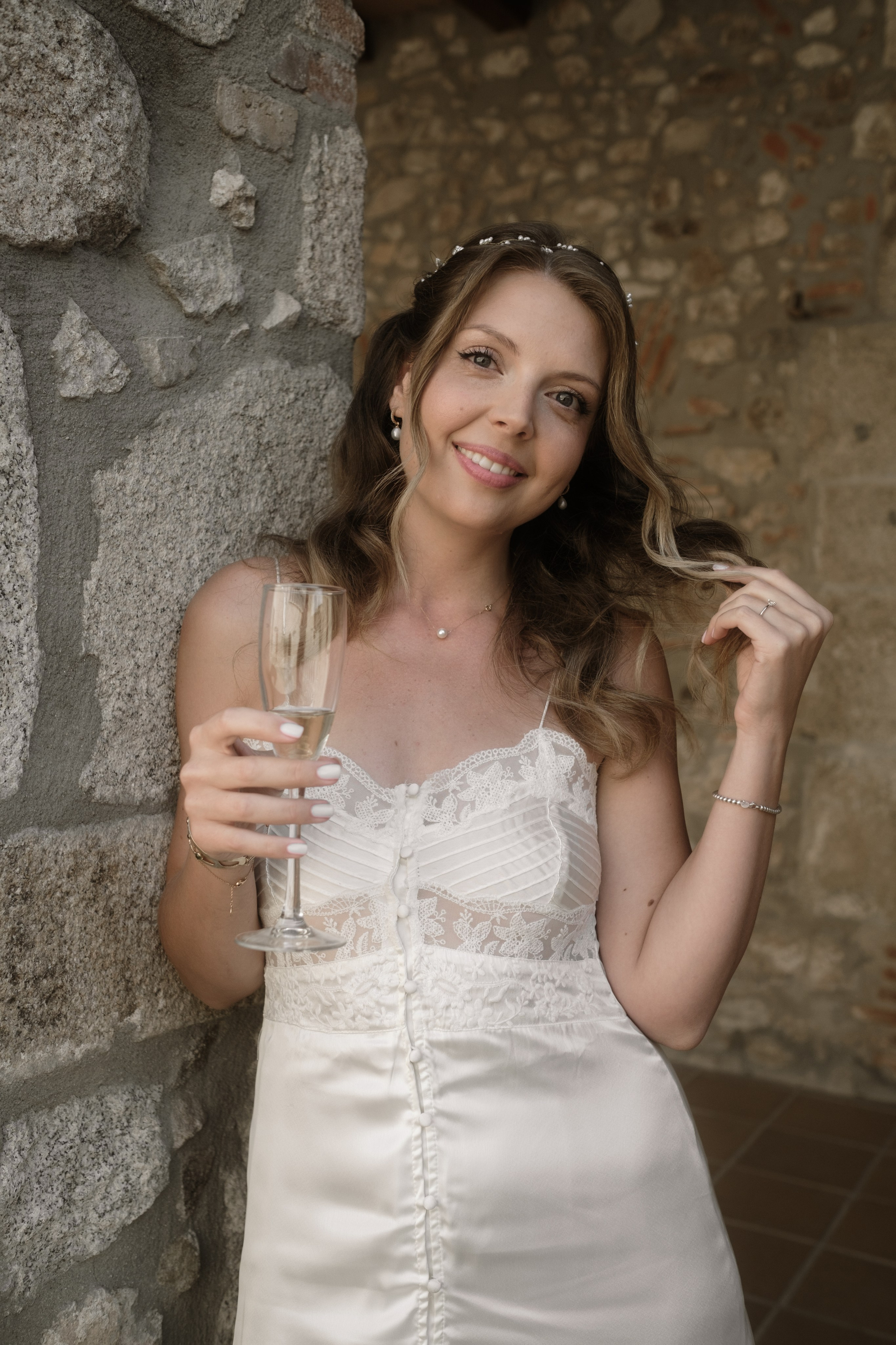 Svetlana & Alman. Monestir Sant Salvi. Paola fotógrafo / videografo de bodas en Barcelona