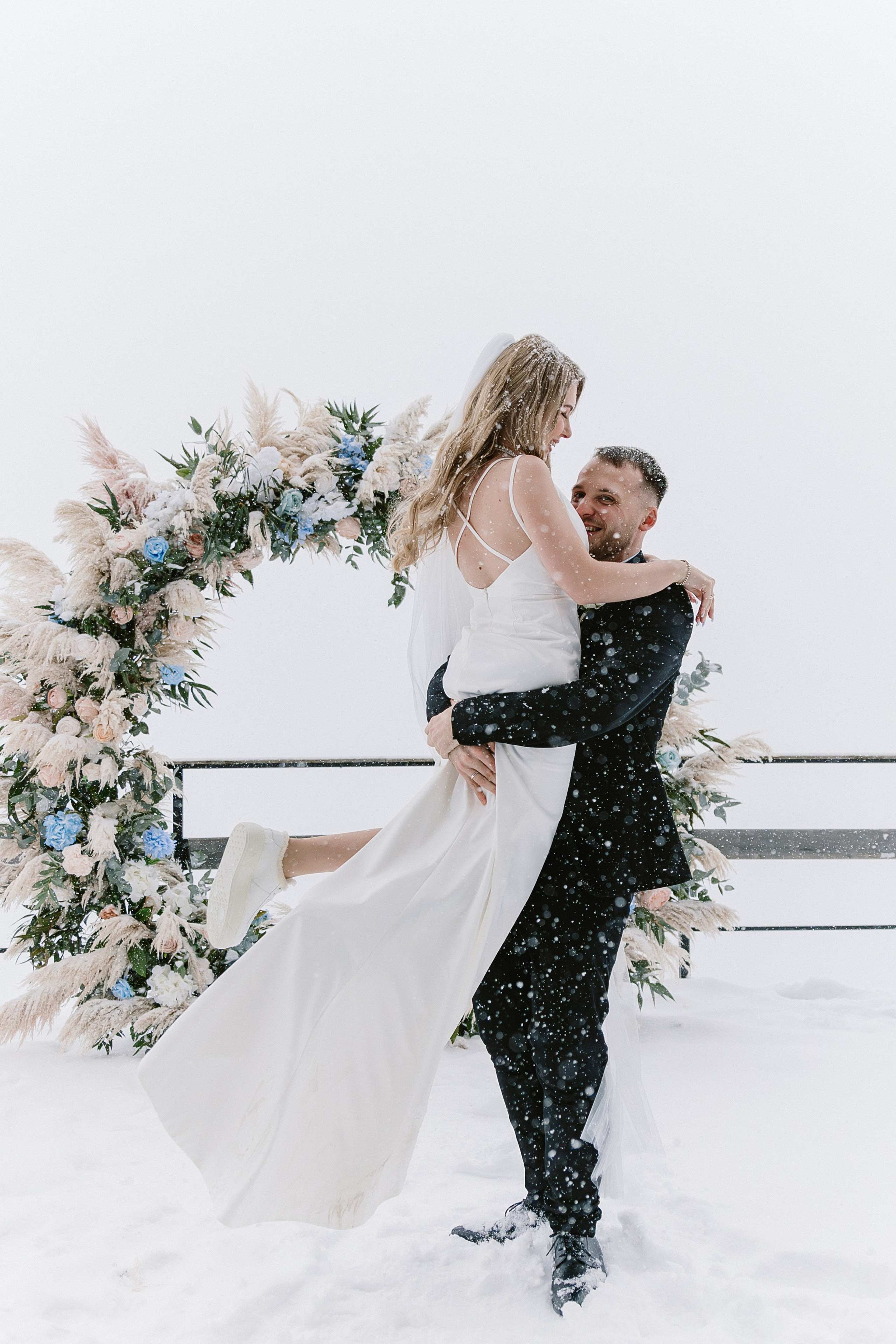 Viktoria & Artem. Photographer Anna Nazarenko