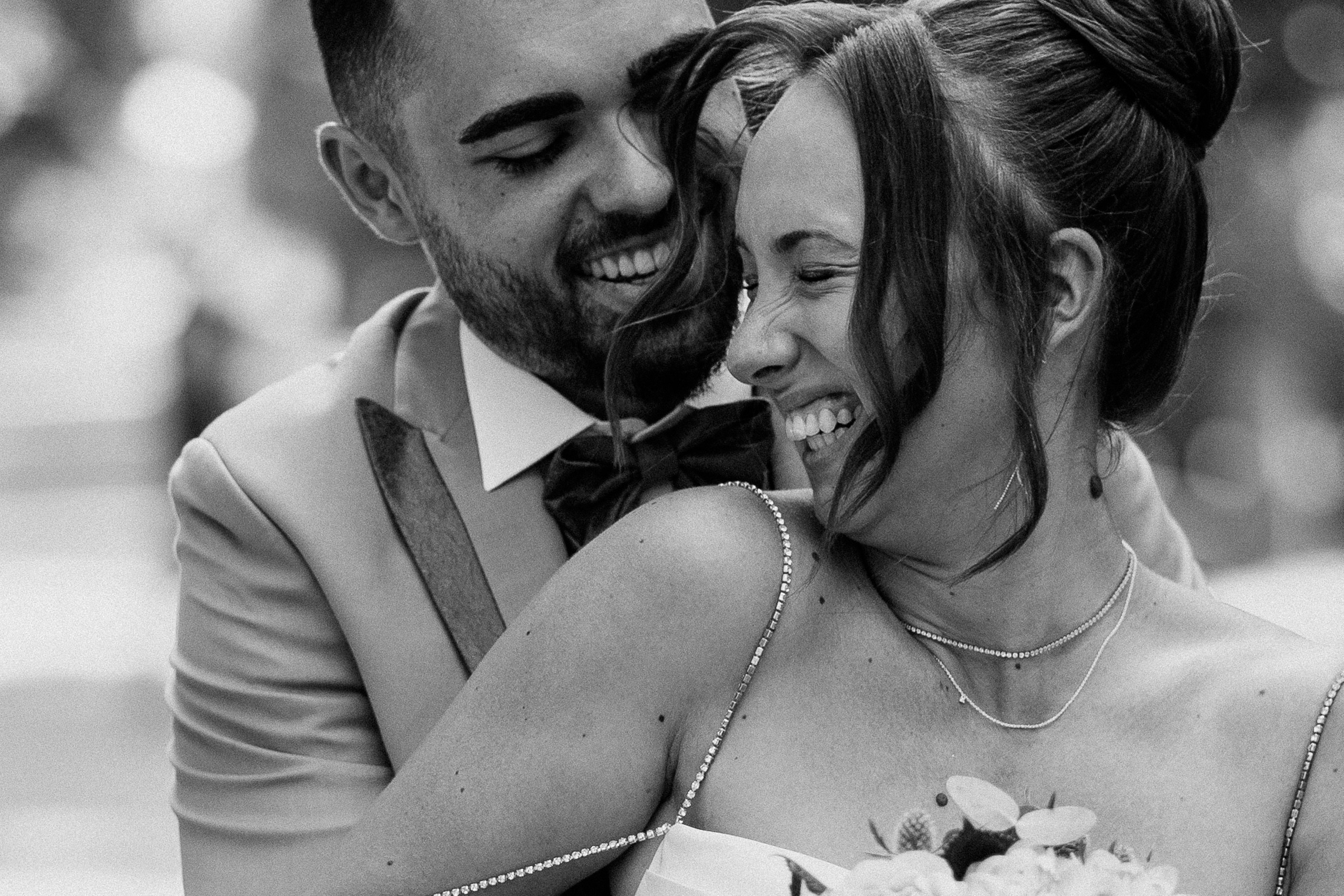 Nunta în aer liber RustiQ Garden - Fotograf Nuntă. Horatiu Fat: Fotograf si Videograf Profesionist Nunta Cluj-Napoca