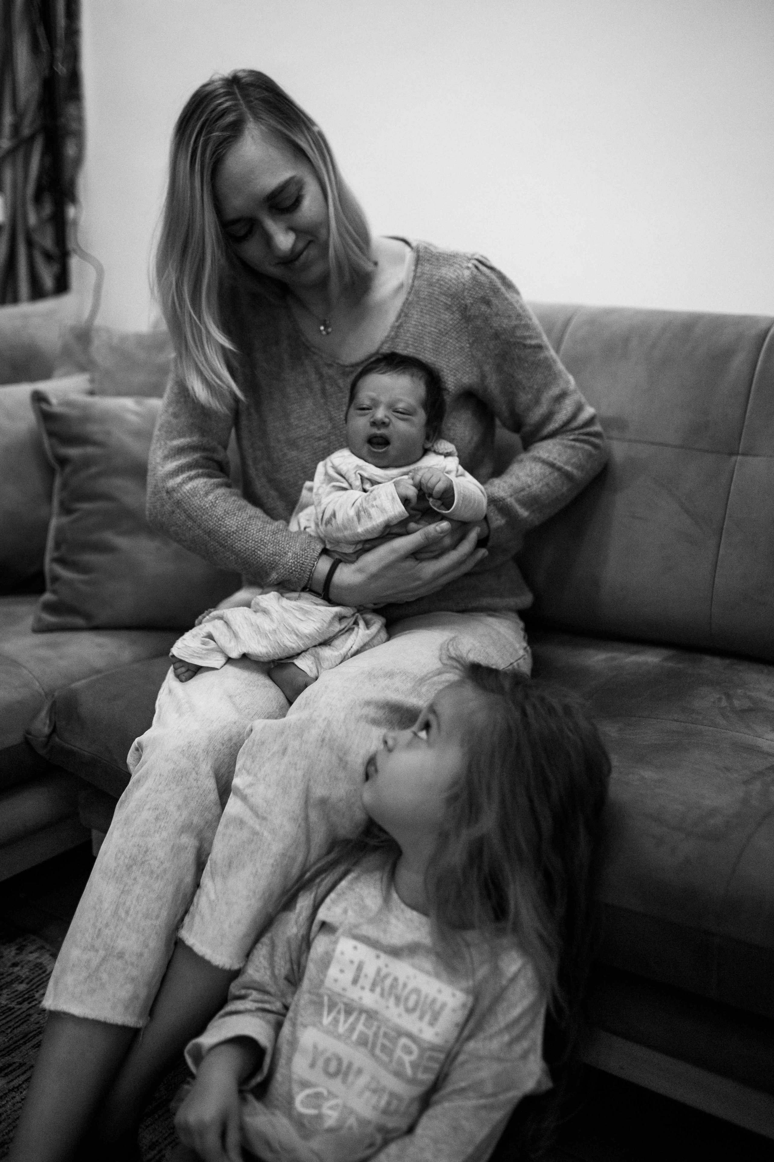 HOME PHOTOSESSION NEWBORN. Https://shi-photo.com/