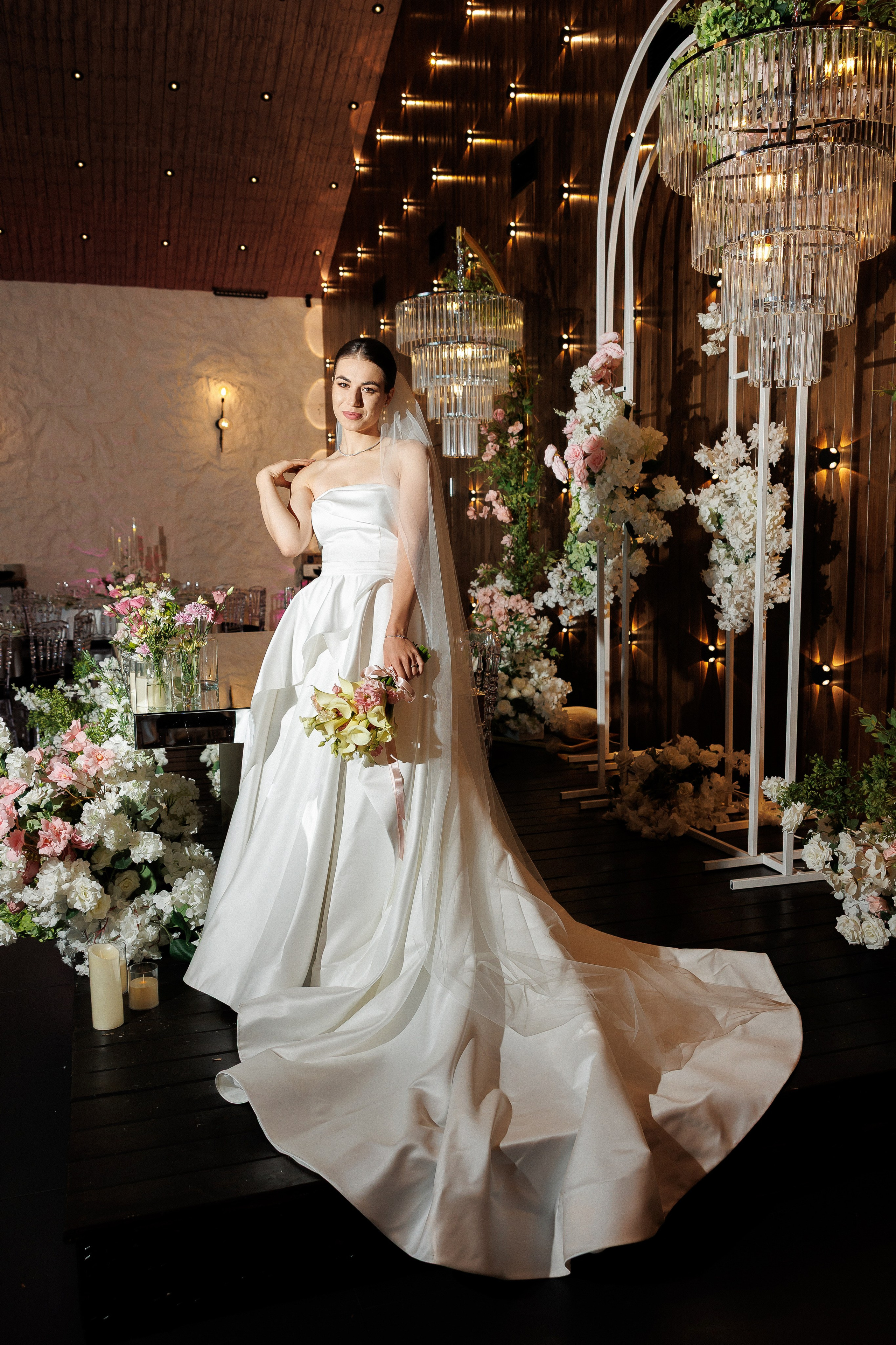 Gabriel & Evelina — Lago — Wedding Day. Servicii Foto și Video 067188353