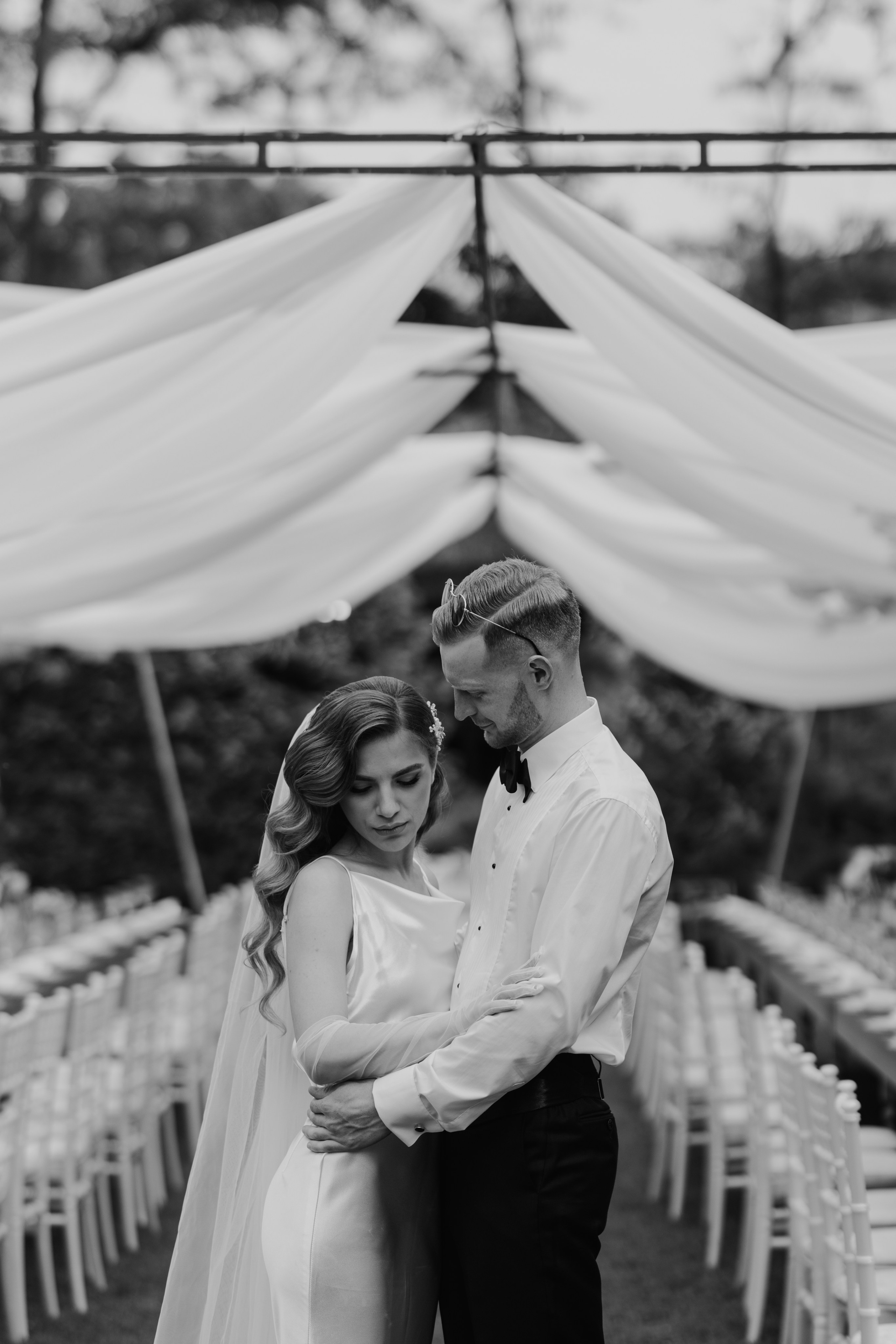 Corina & Dumitru. Main