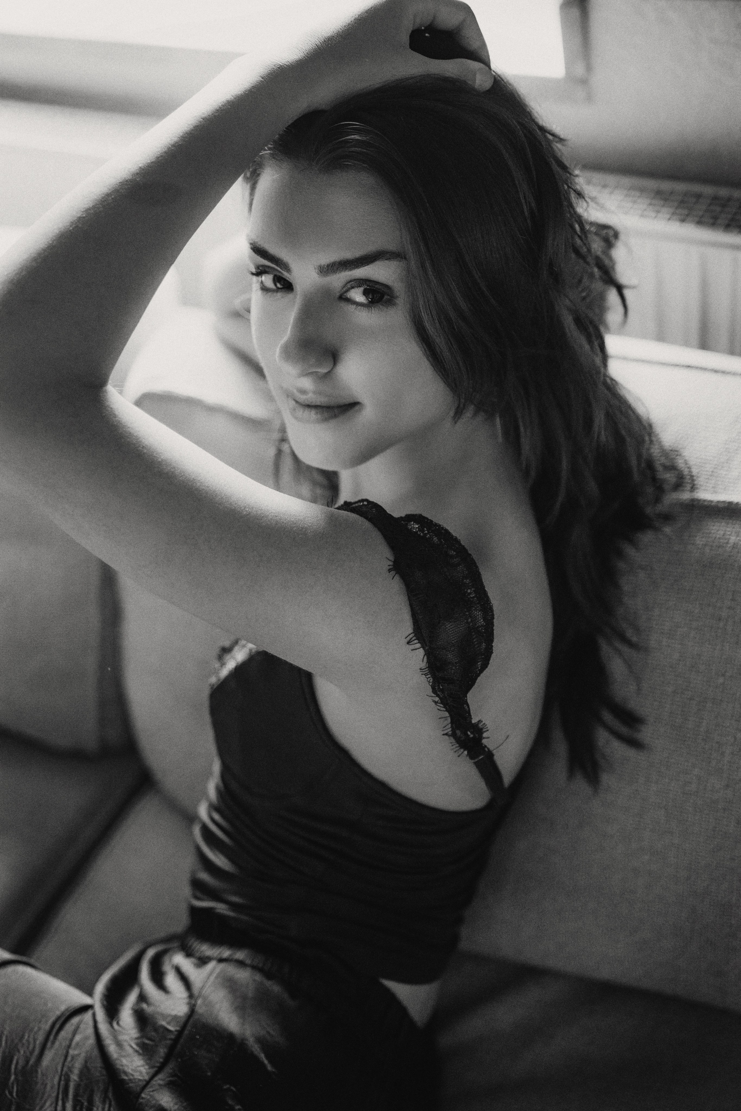 GÖKÇE. Portrait photographer in Germany and all over Europe Mischa Blank