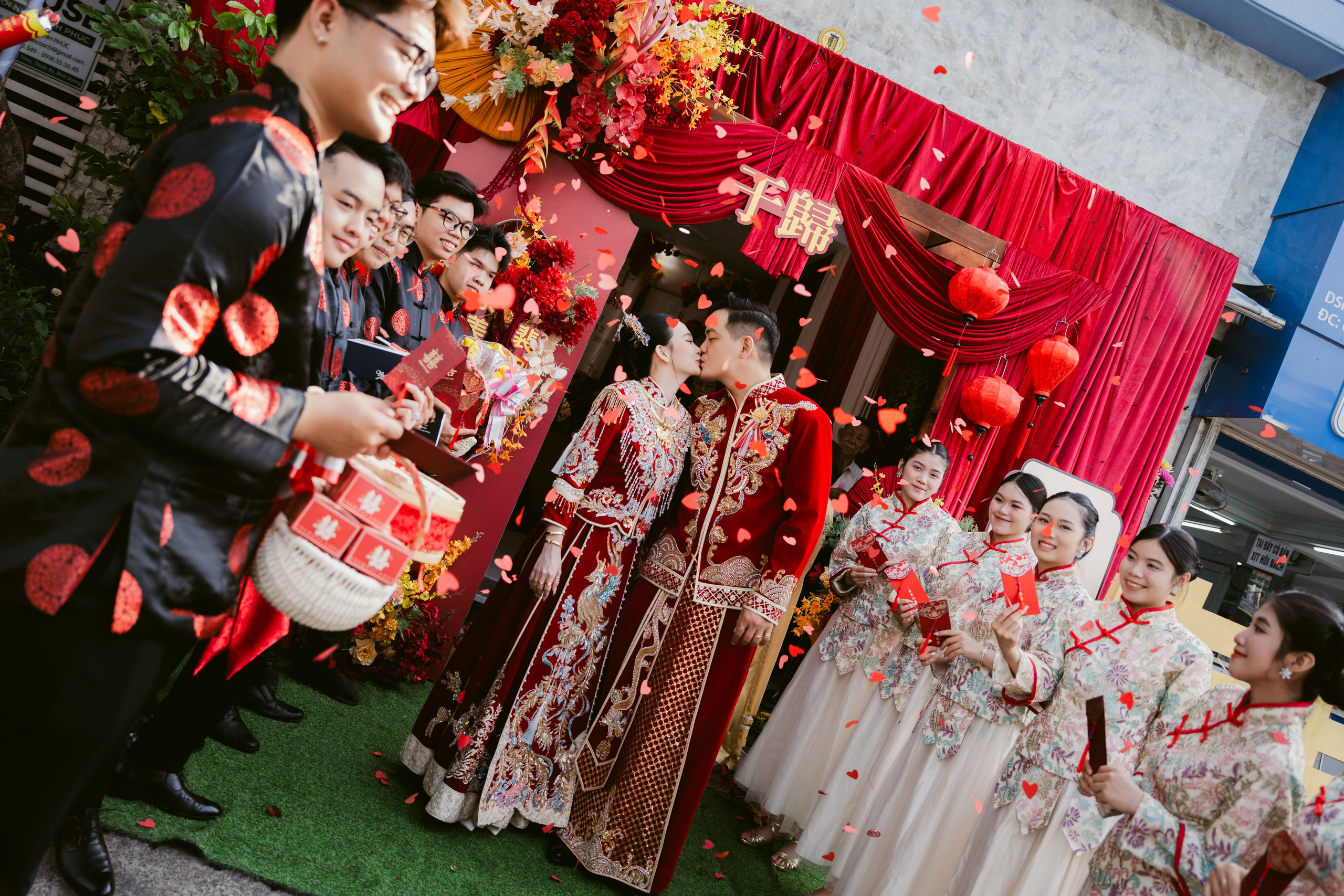 Man + My | Photojournalism. BenColor Studio